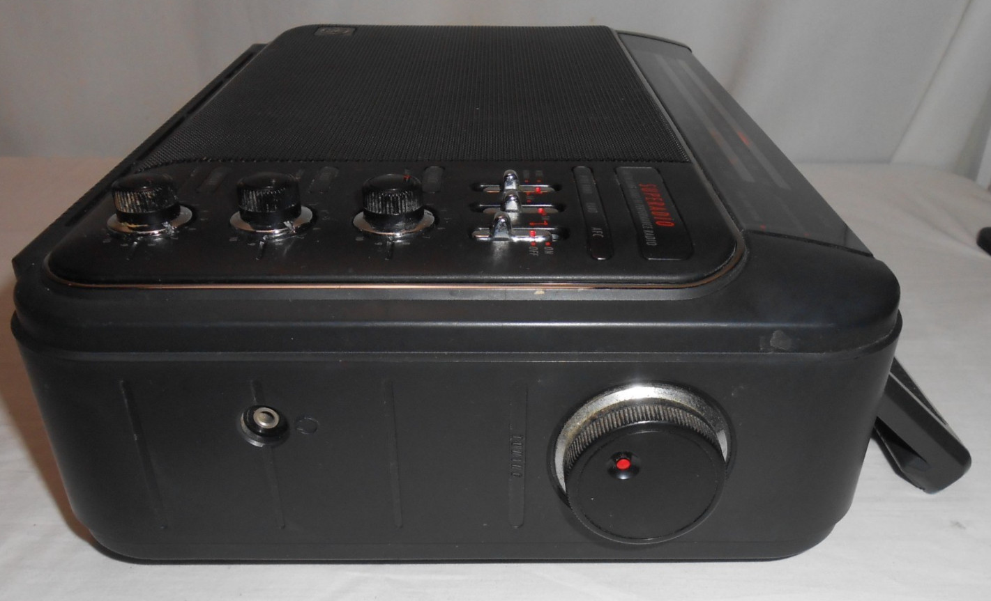 Vintage GE SUPERADIO 7-2887A Long-Range AM/FM Super Radio VER NICE – LOUD