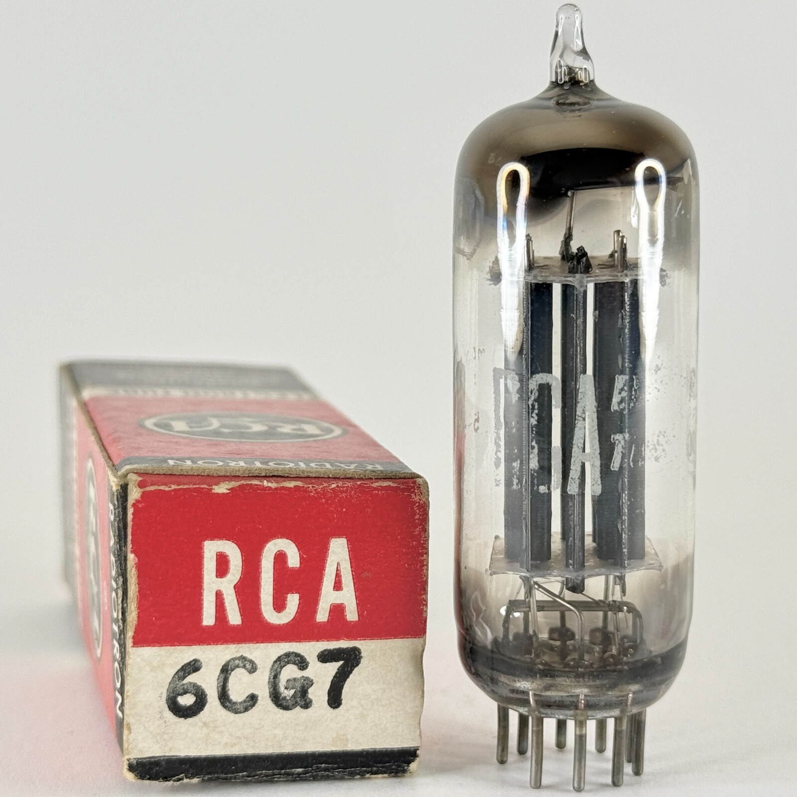 (1) Tested 1955 RCA 6CG7 Tube with Box Code 5-52 Black Plates Horsehoe Getter