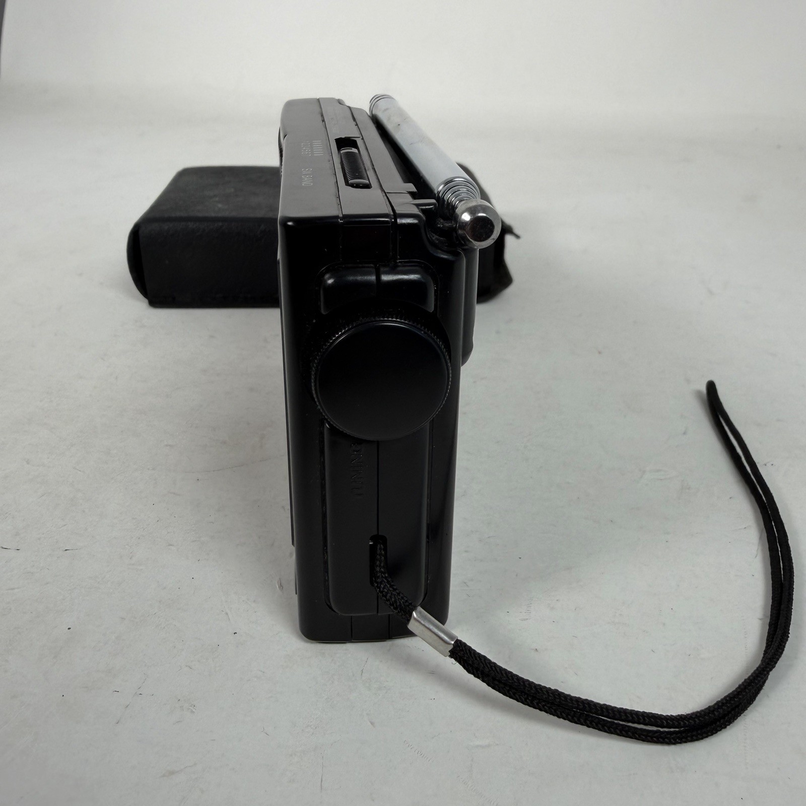 Sony ICF-SW20 Compact FM/MW/SW 9-Band Radio Portable Tuner Black Japan