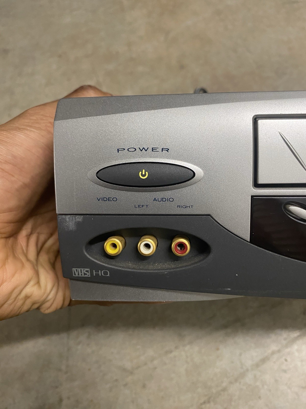 RCA VR651HF AccuSearch 4 Head Hi-Fi Stereo VHS VCR Player Recorder AS-IS