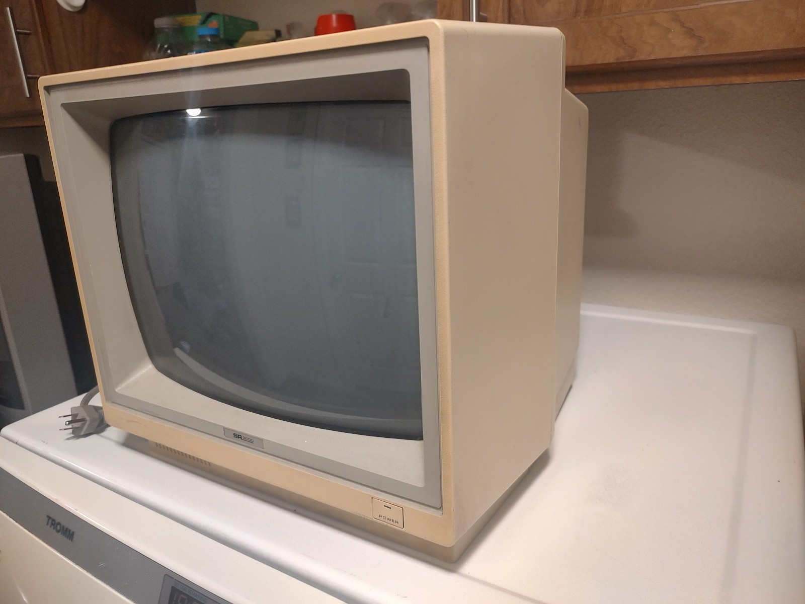 1986 Sears SR-3000 352.32540551 12″ CRT TESTED RGB Vintage Commodore Monitor