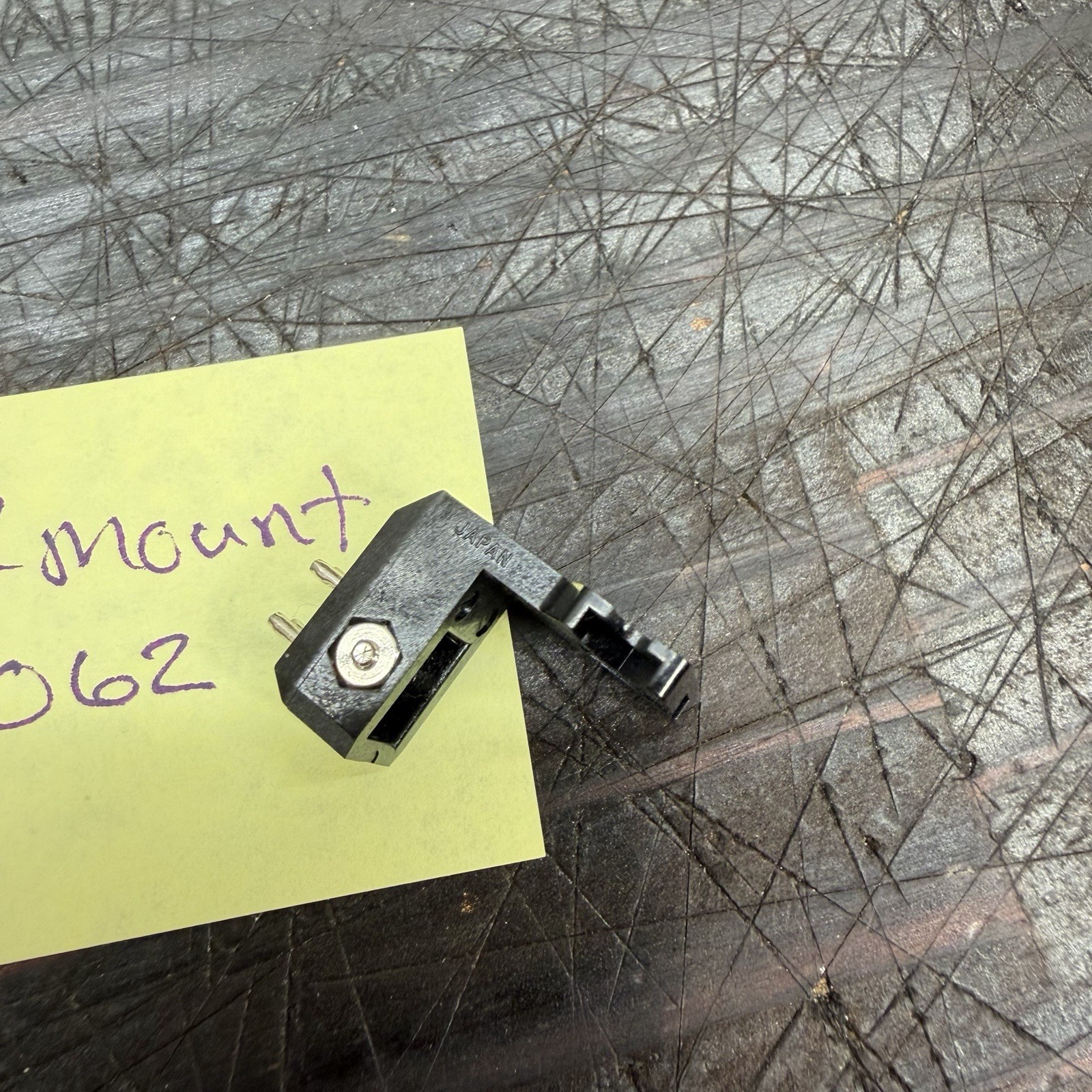 Cartridge Standard mount To P-mount Adapter – Black Color Universal