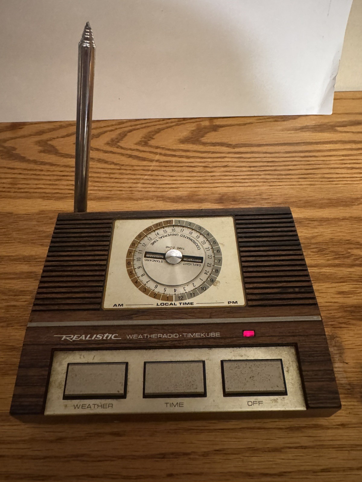 Vintage Realistic Weatheradio-Timekube Weather Radio (works)broke antenna