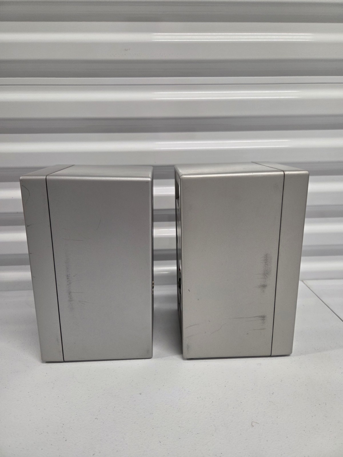 ​Vintage Technics SB-F2 2-Way Linear Phase Speakers Pair Silver Japan – Tested
