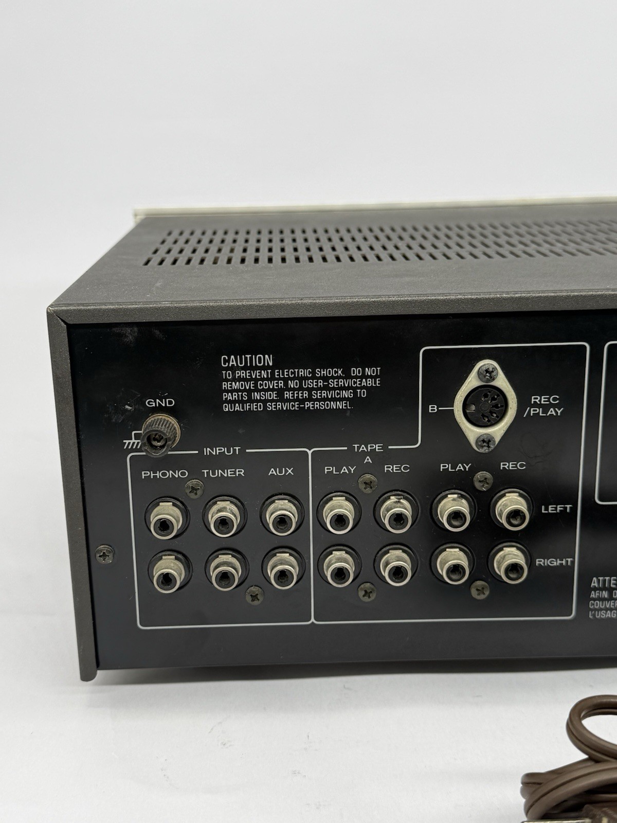 Vintage Kenwood KA-5700 Stereo Amplifier – Read! DOES NOT WORK