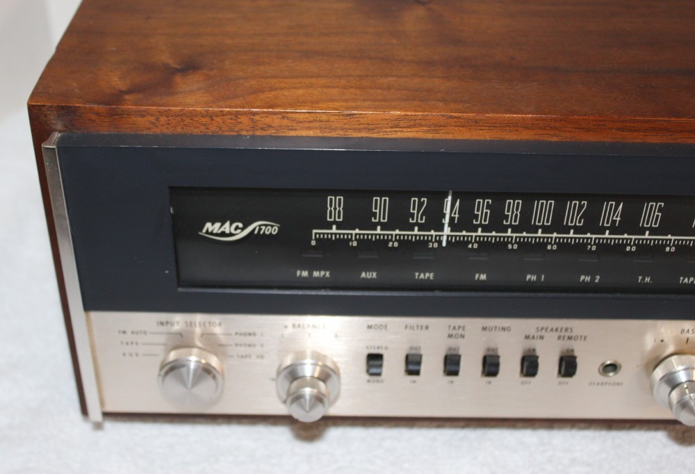 McIntosh MAC-1700 MAC1700 Stereo Receiver ~ A Beautiful Vintage Beast