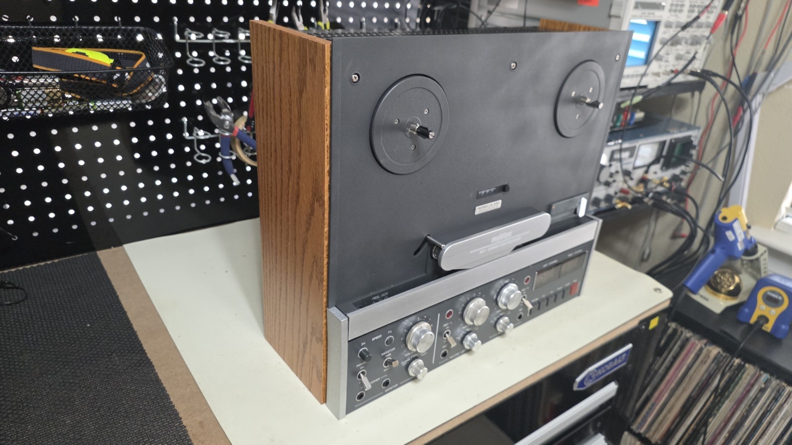 ReVox B77 MkII 2-Track Vari-Speed 3¾/7½ IPS Stereo Tape Recorder.