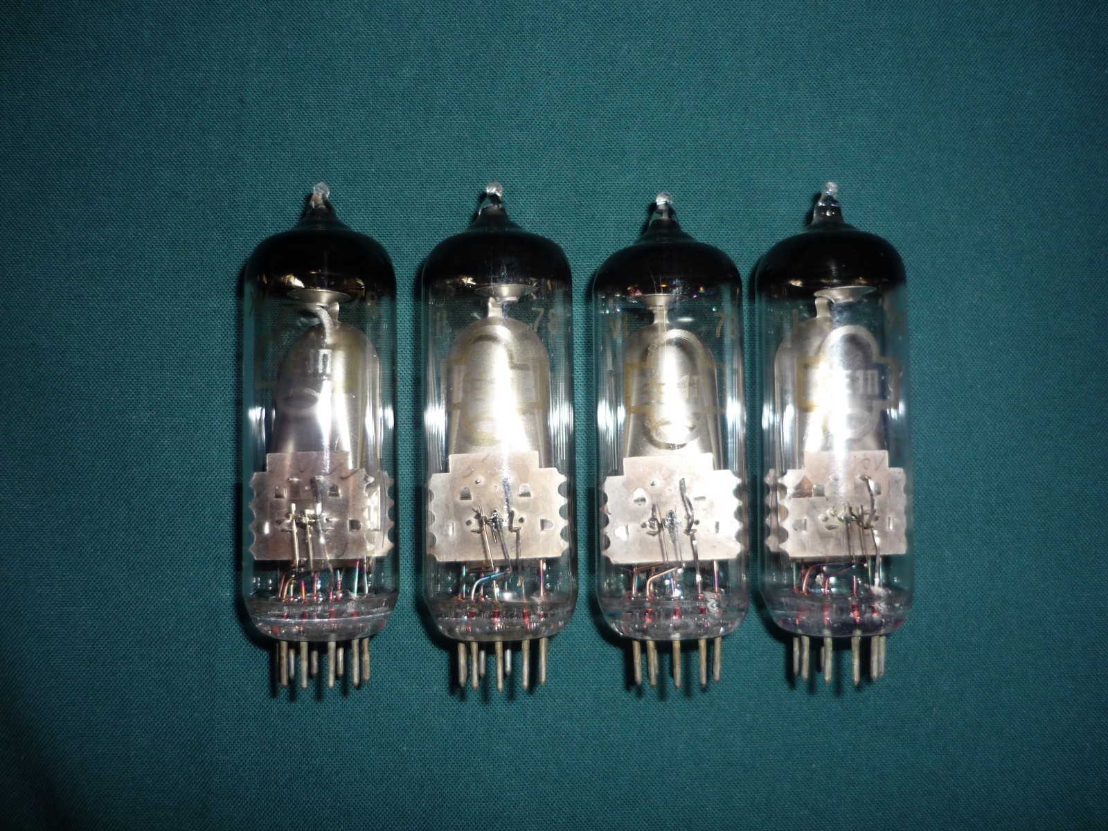 4pcs. 6E1P / 6Е1П ~ EM80, 6BR5 Magic Eye Indicator NEW. TESTED. DATE 1978