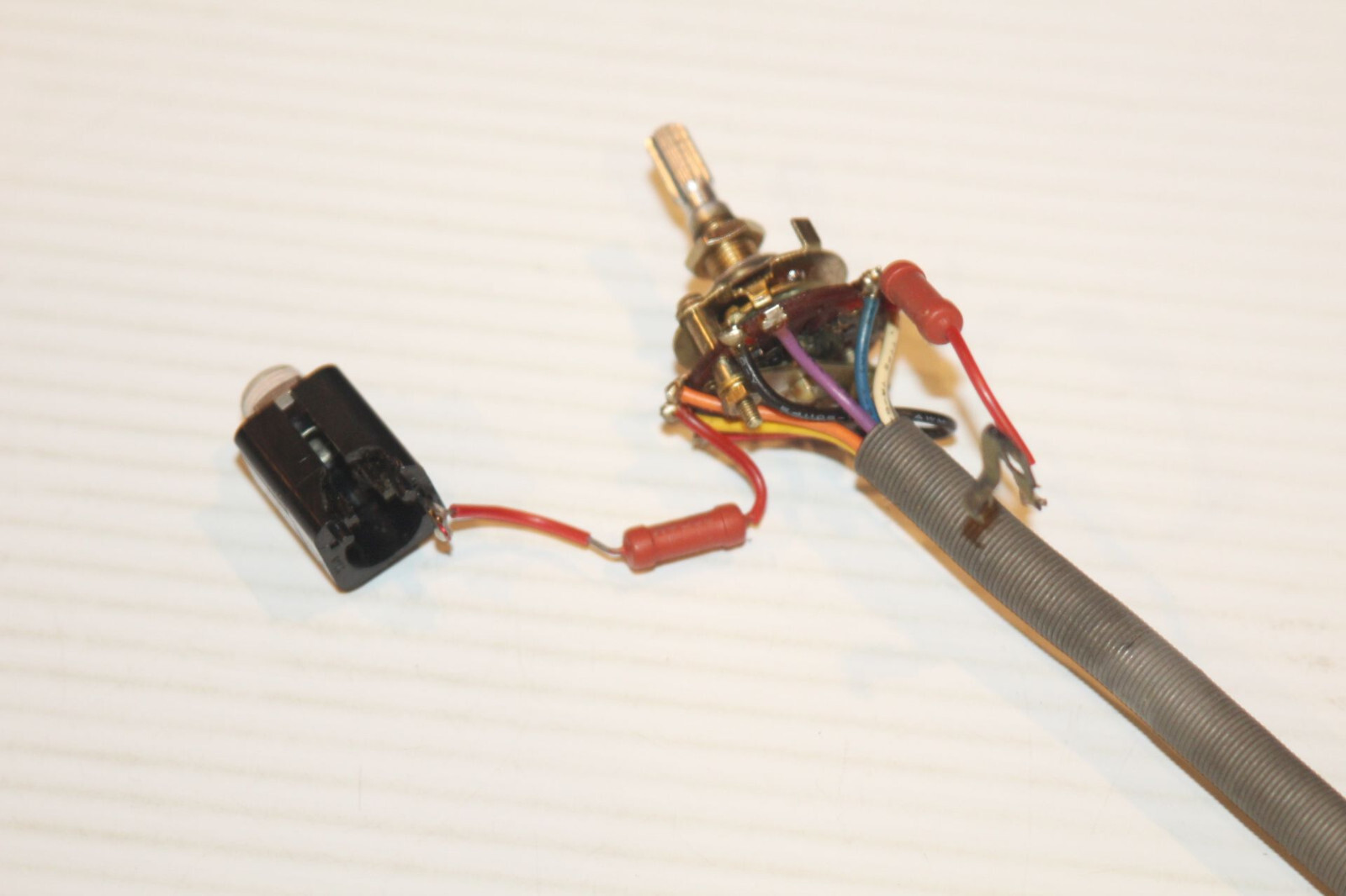 Vintage Realistic STA-80 Receiver Amp – Speaker Selector Switch & Headphone Jack