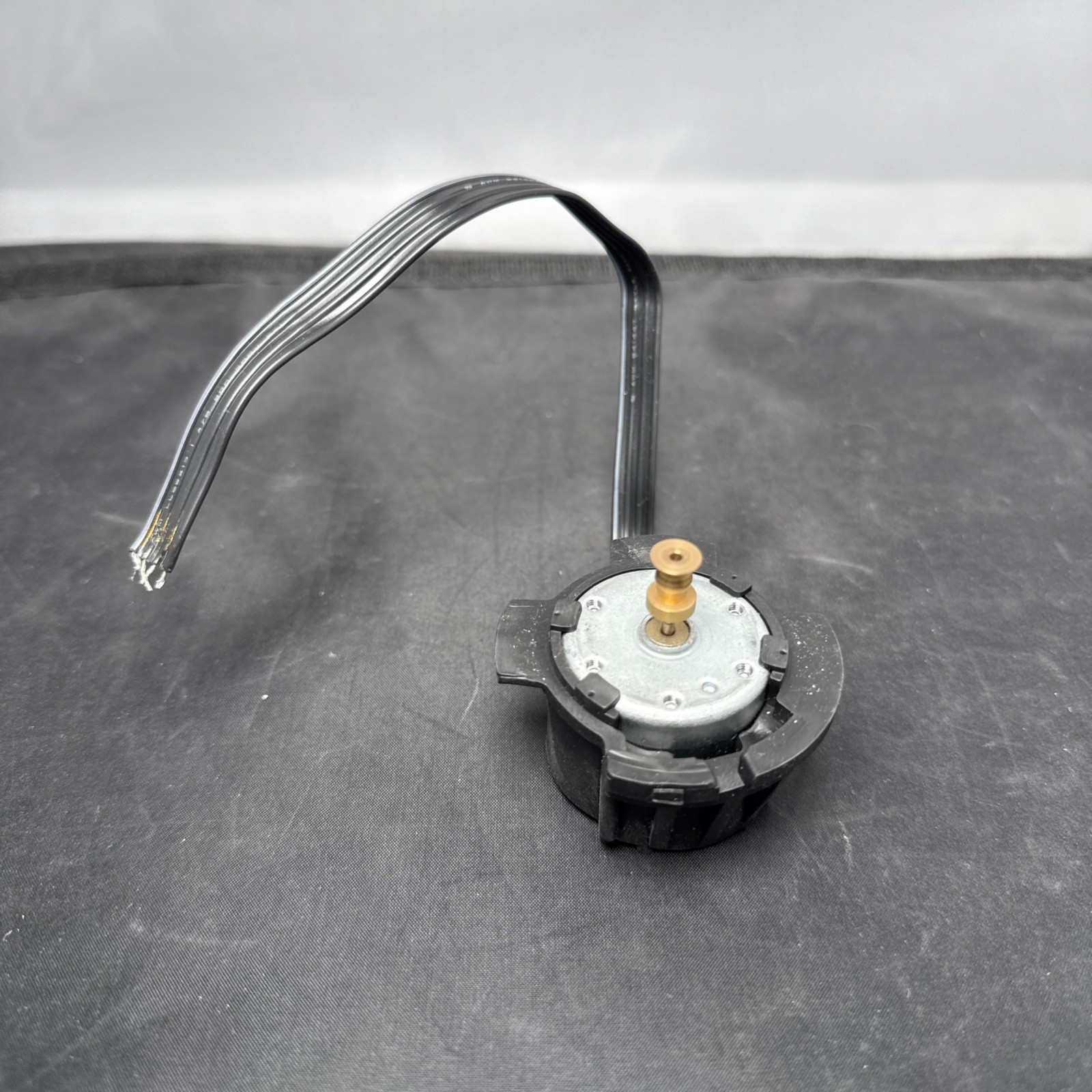 Technics SL-BD20 Turntable Parts – Motor MMI-6S2PR1