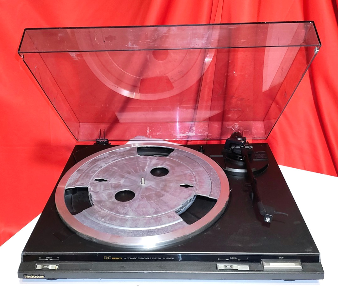 Technics DC SERVO Automatic Turntable System SL-BD20D Read.