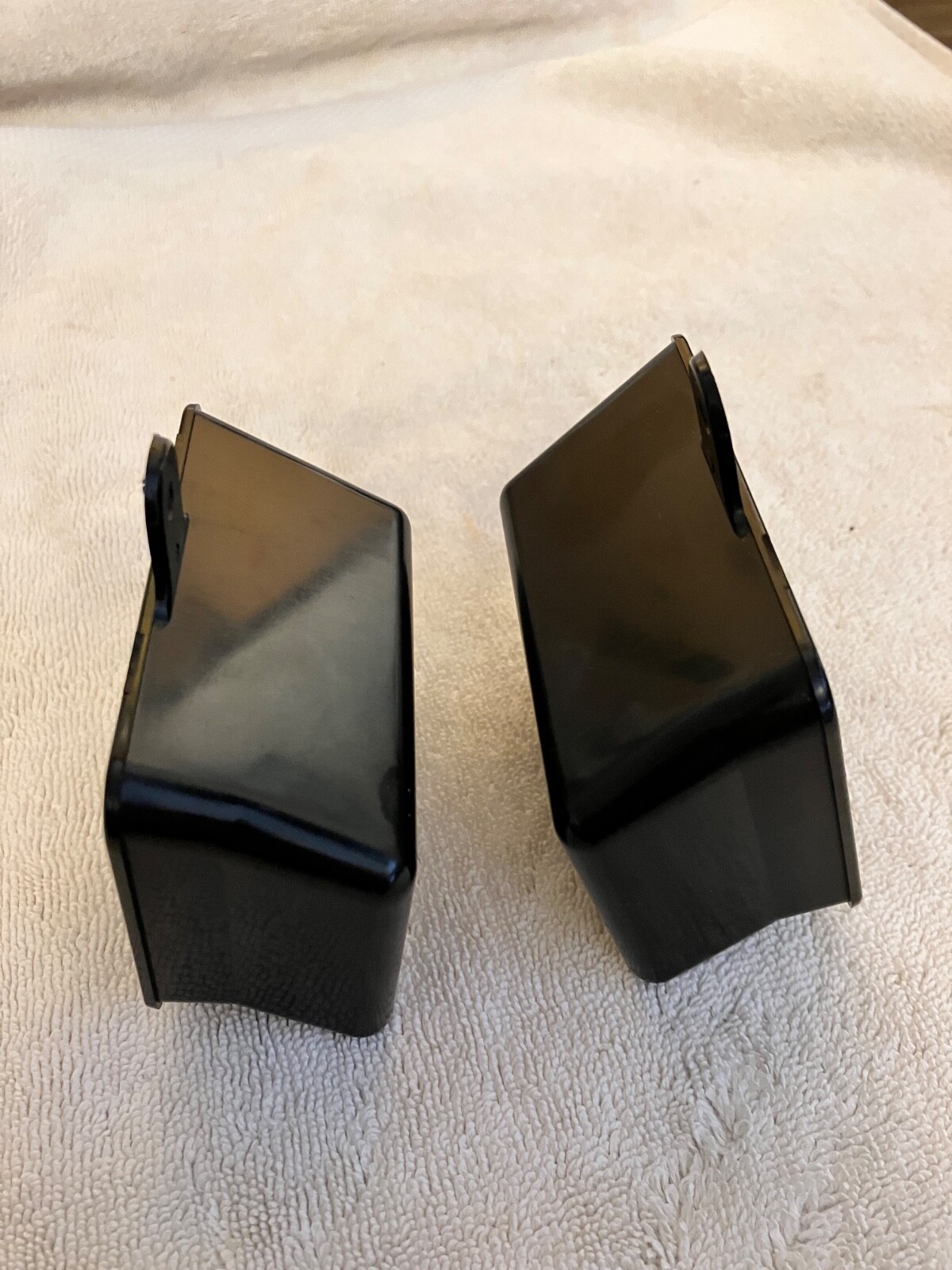 L & R Pair of Pioneer RT-909 RNK-832 Black Plastic Cup handles. Also fits RT-901