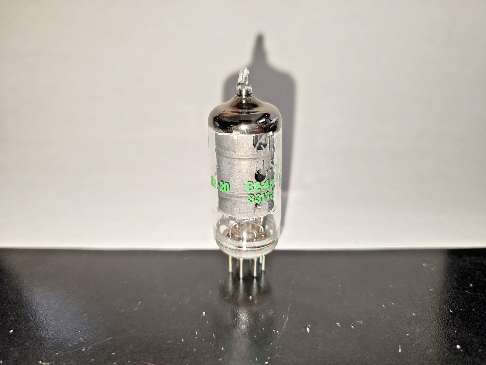 New Old Stock – General Electric GE JAN 6AU6WC (Mil Spec) Electron Tube – USA