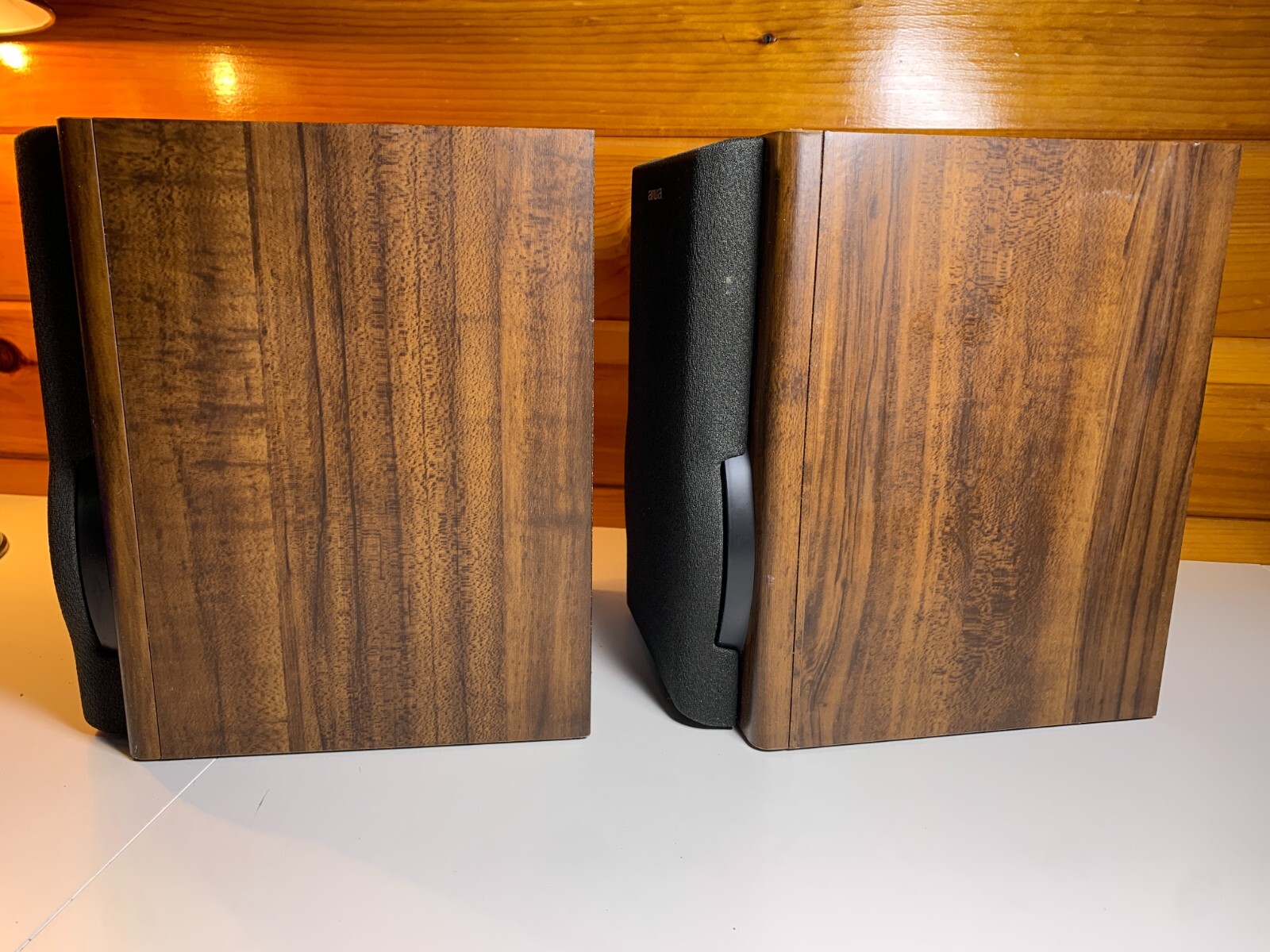 Vintage 1990s 90s AIWA Bookshelf Speakers SX-LM10 40 Watts 6 Ohms 2-Way Brown