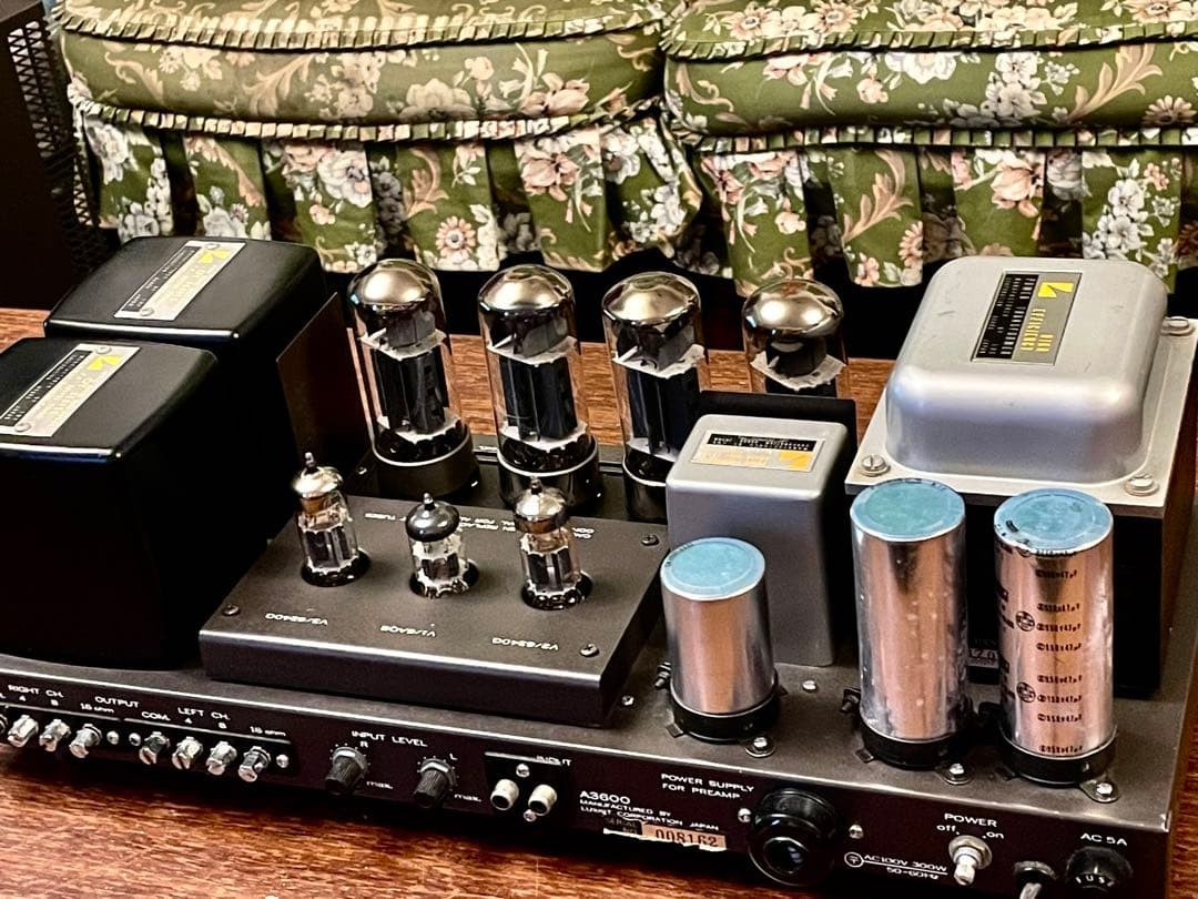 LUXMAN A3600 Tube Power Amplifier Tested Working w/ 2 Spare Tubes 100V