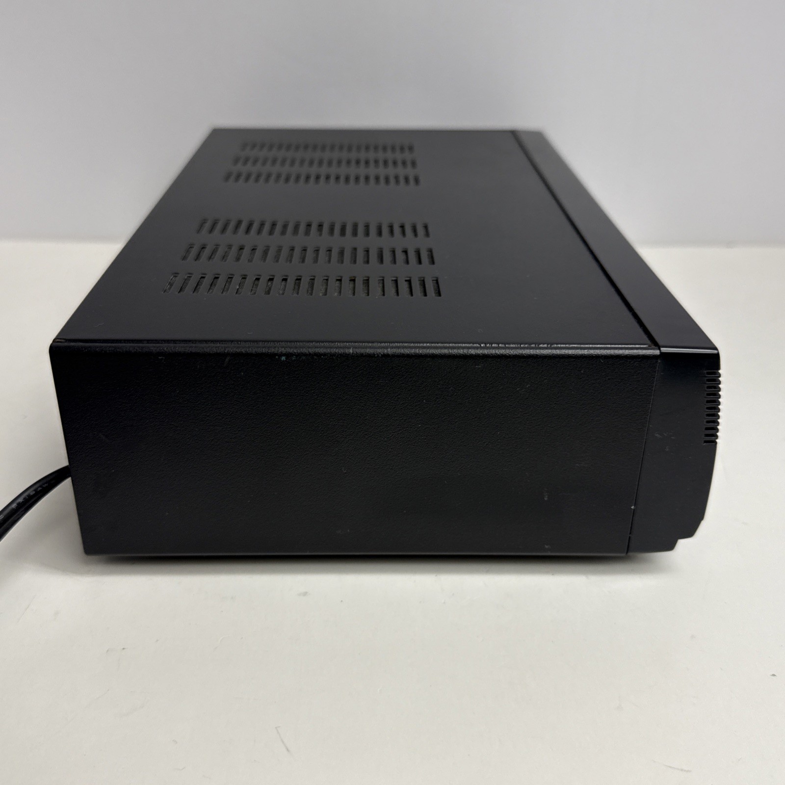 RadioShack Optimus 31-1979 STA-20 Phono AM/FM Stereo Receiver Tested & Working