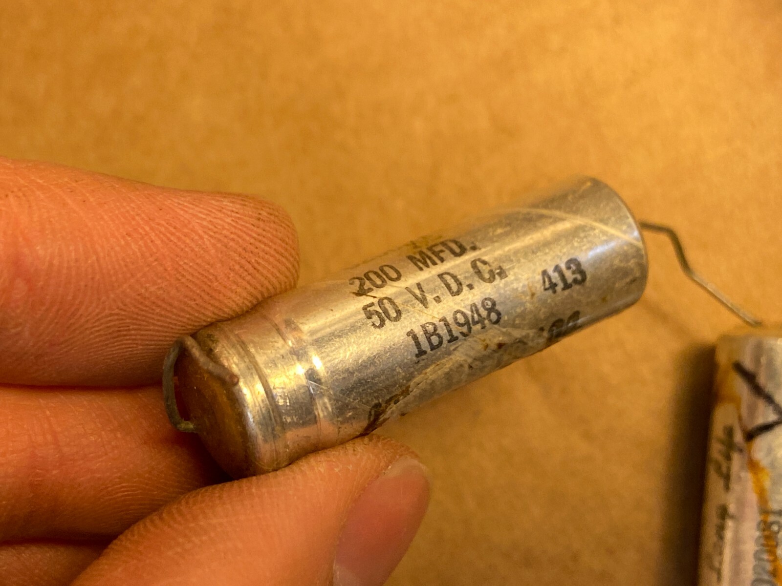 Pair Vintage 50s ICC Royalitic 200 uf 50v Metal Tube Amp Axial Capacitors TESTED