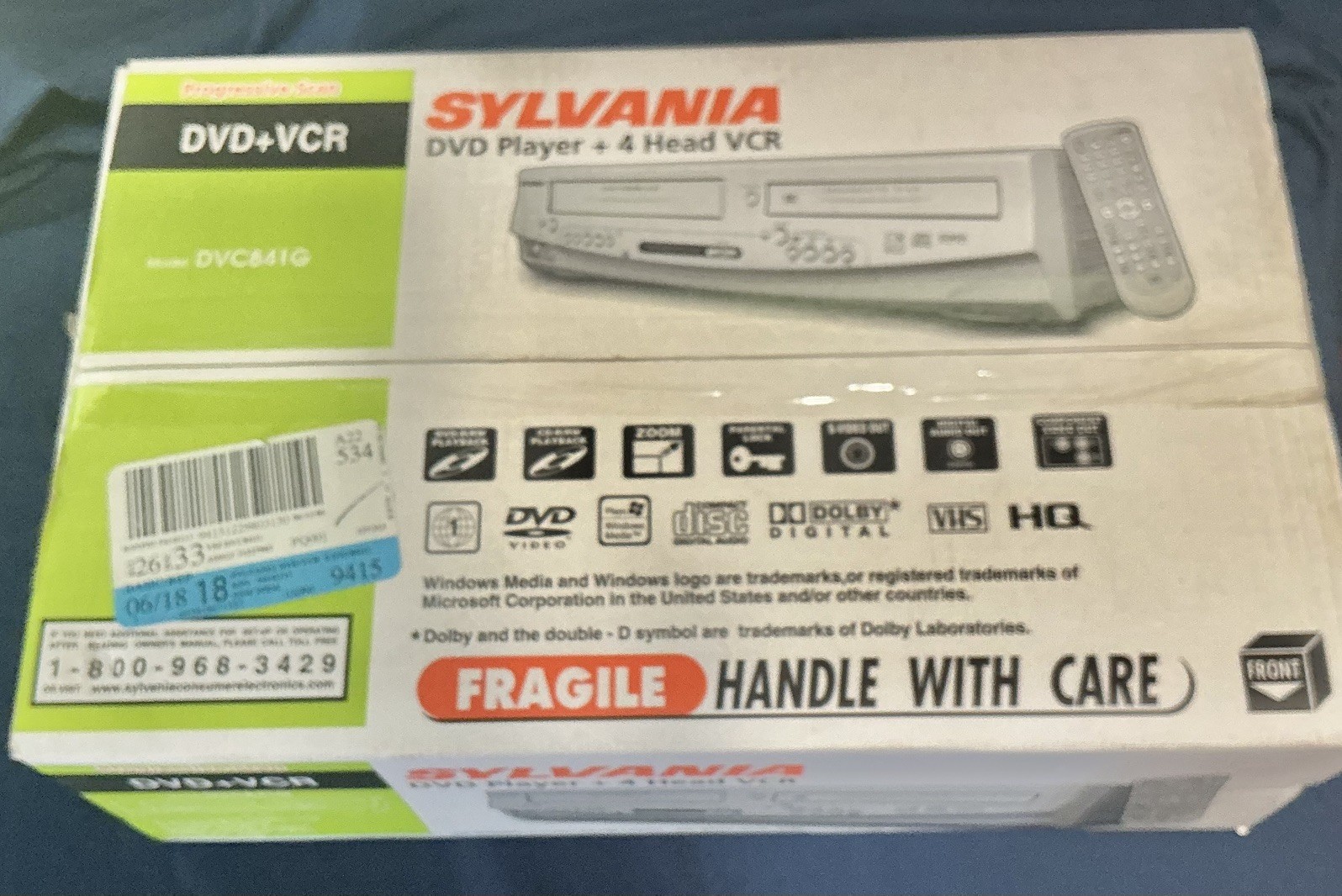 SYLVANIA, DVD + VCR Combo Player 4-Head / Model DVC841G / Sealed