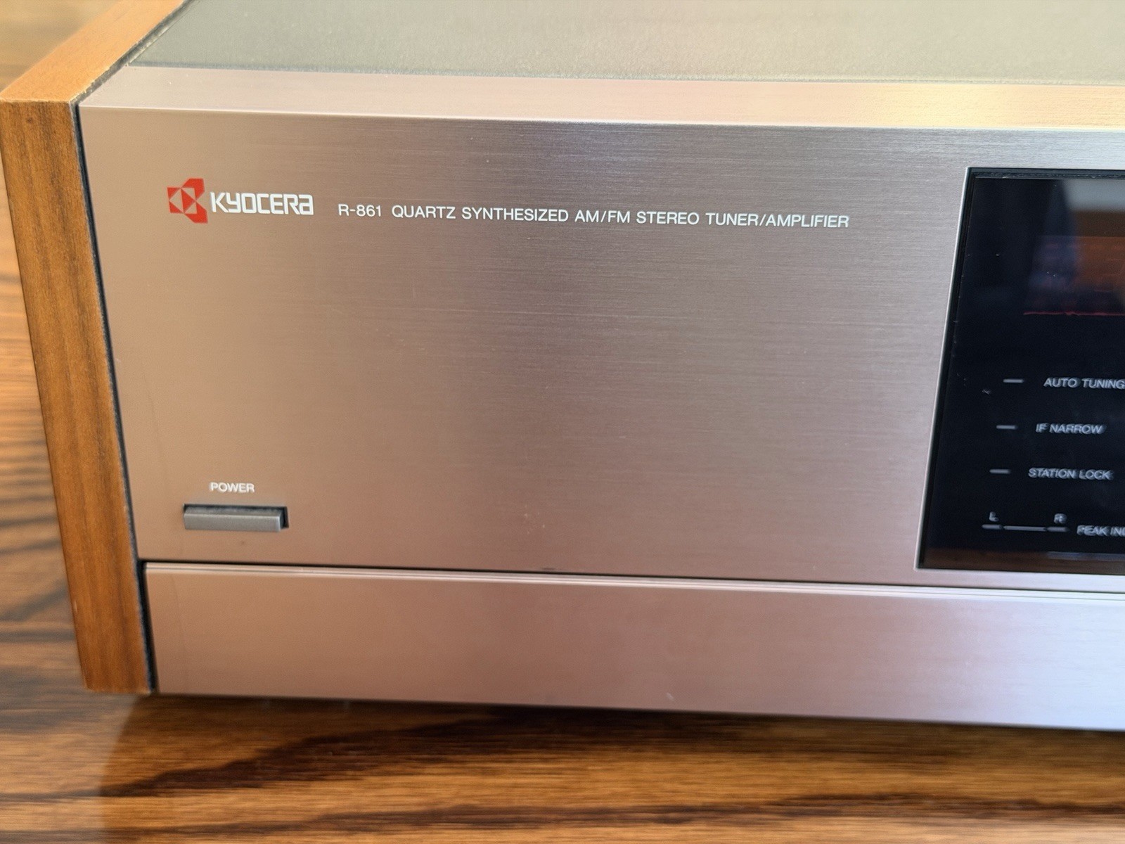 Vintage 1980s Kyocera R-861 Quartz Synthesized AmFm Stereo Tuner Phono Amplifier
