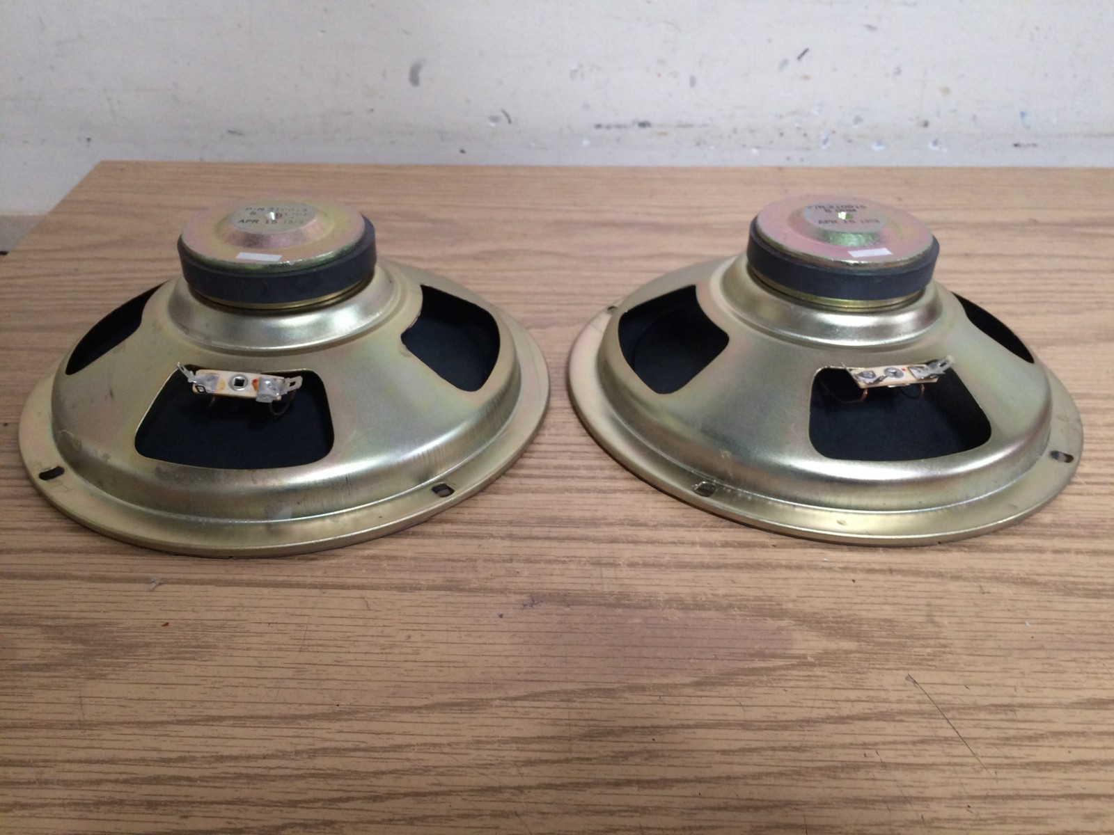 PAIR Unbranded 8″ OD 8Ω 50watt Sub Woofer Midrange Speaker 310015 NICE!