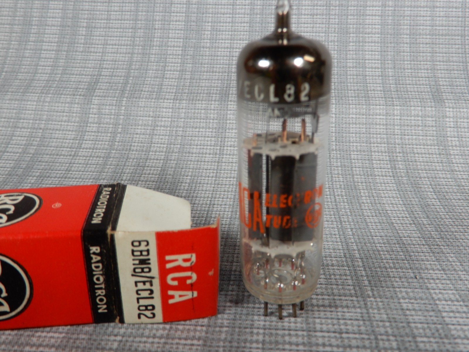RCA 6BM8 ECL82 Vacuum Tube Amplitrex Tested Strong 100/97% Gm