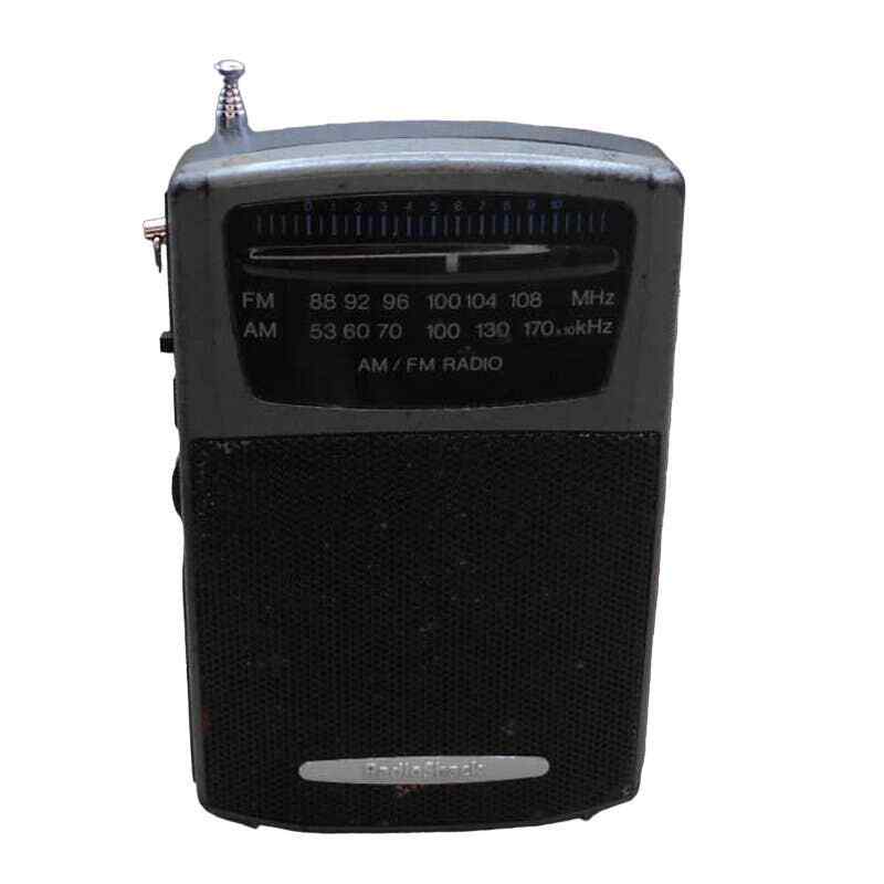 Radio Shack AM/FM Pocket Radio 12-464 w/Tone Control Works