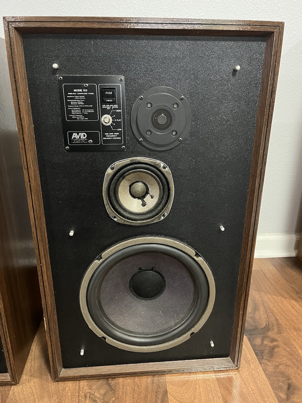Vintage AVID 103 Floor Speakers Pair (No Grills)