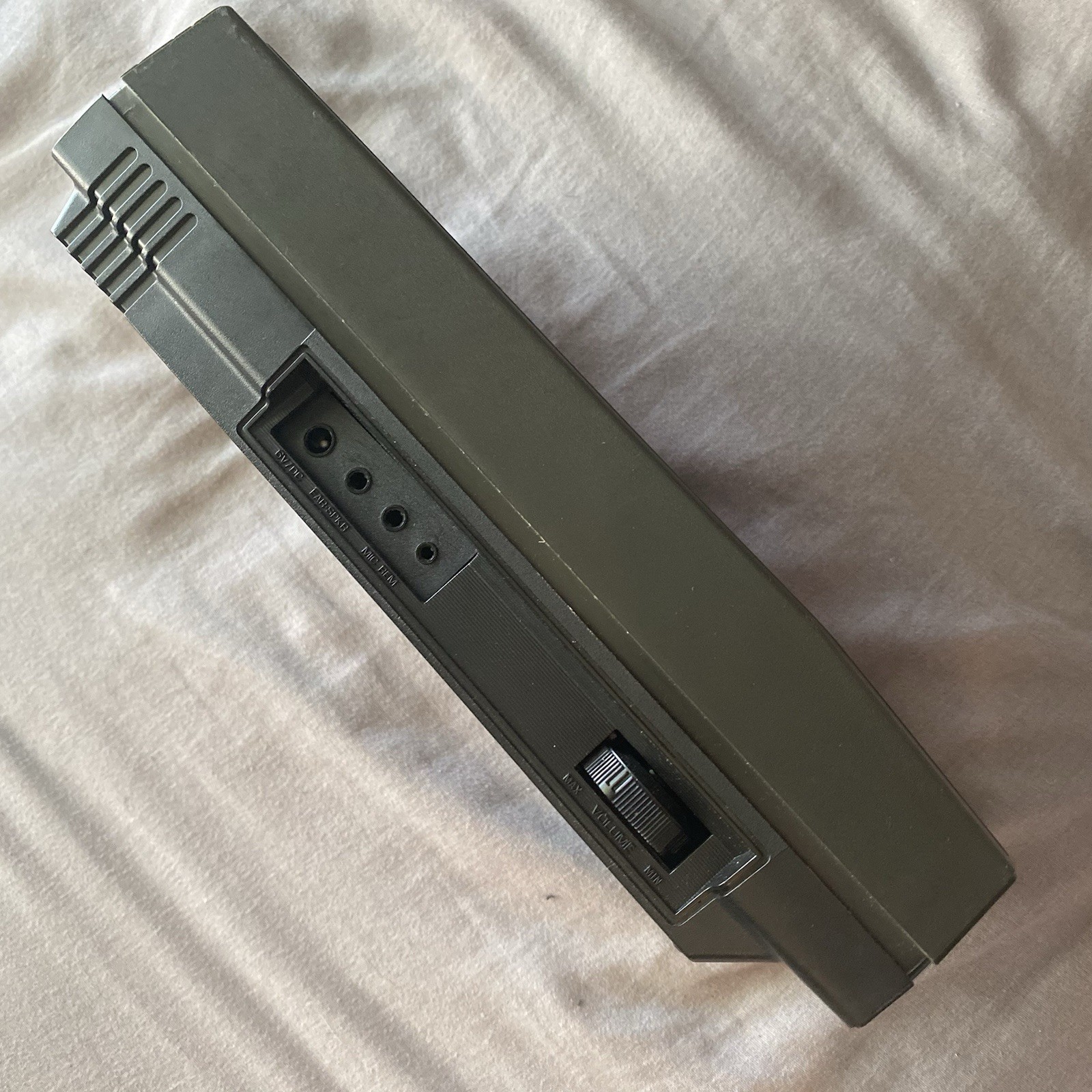 GE General Electric Cassette Tape Recorder Player with Automatic stop and Mic