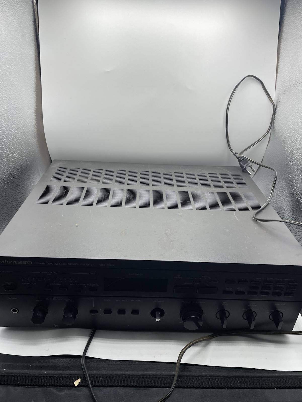Vector Research VRX-8000 FM/AM Quartz Lock Stereo Receiver – Fully Tested