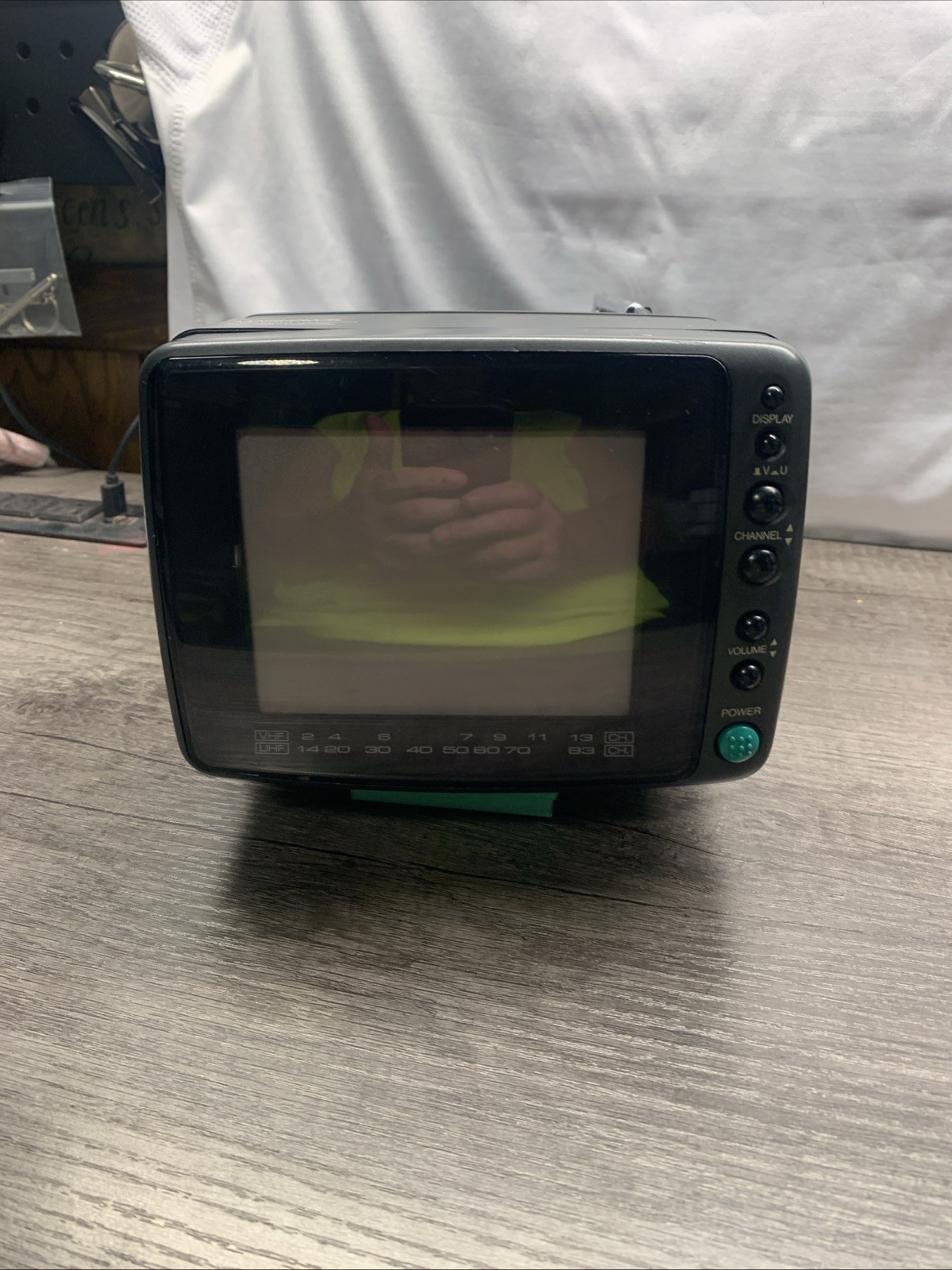 Magnavox RD0510 C102 5 Inch Color TV/Monitor Retro Tested Working Read Descript