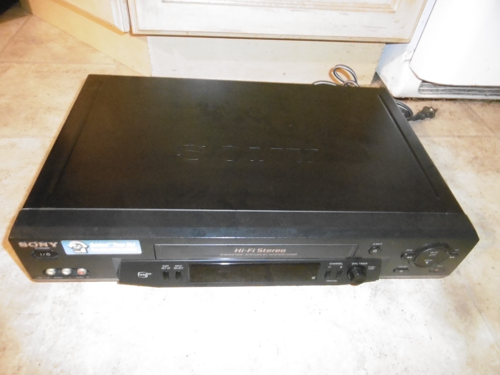 Sony SLV-N71 VCR Hi-Fi Stereo VHS Player Recorder (no remote)