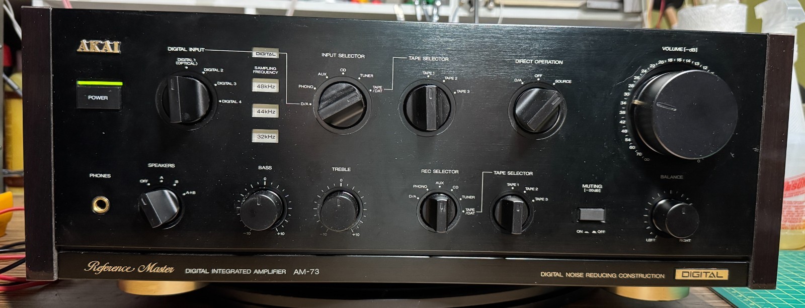 AKAI AM-73 Reference Master Integrated Amplifier – Japan – For Parts / Repair