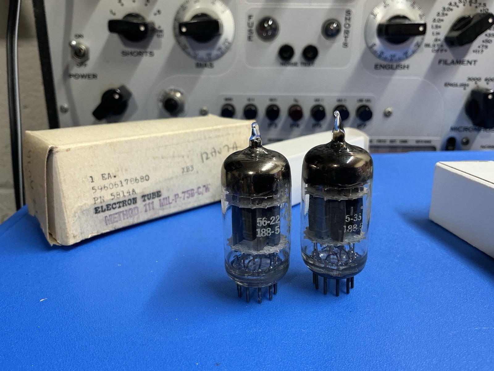 Strong pair of GE 5814A (12AU7) preamp tubes – tested VG 2700/2750 & 2900/2850