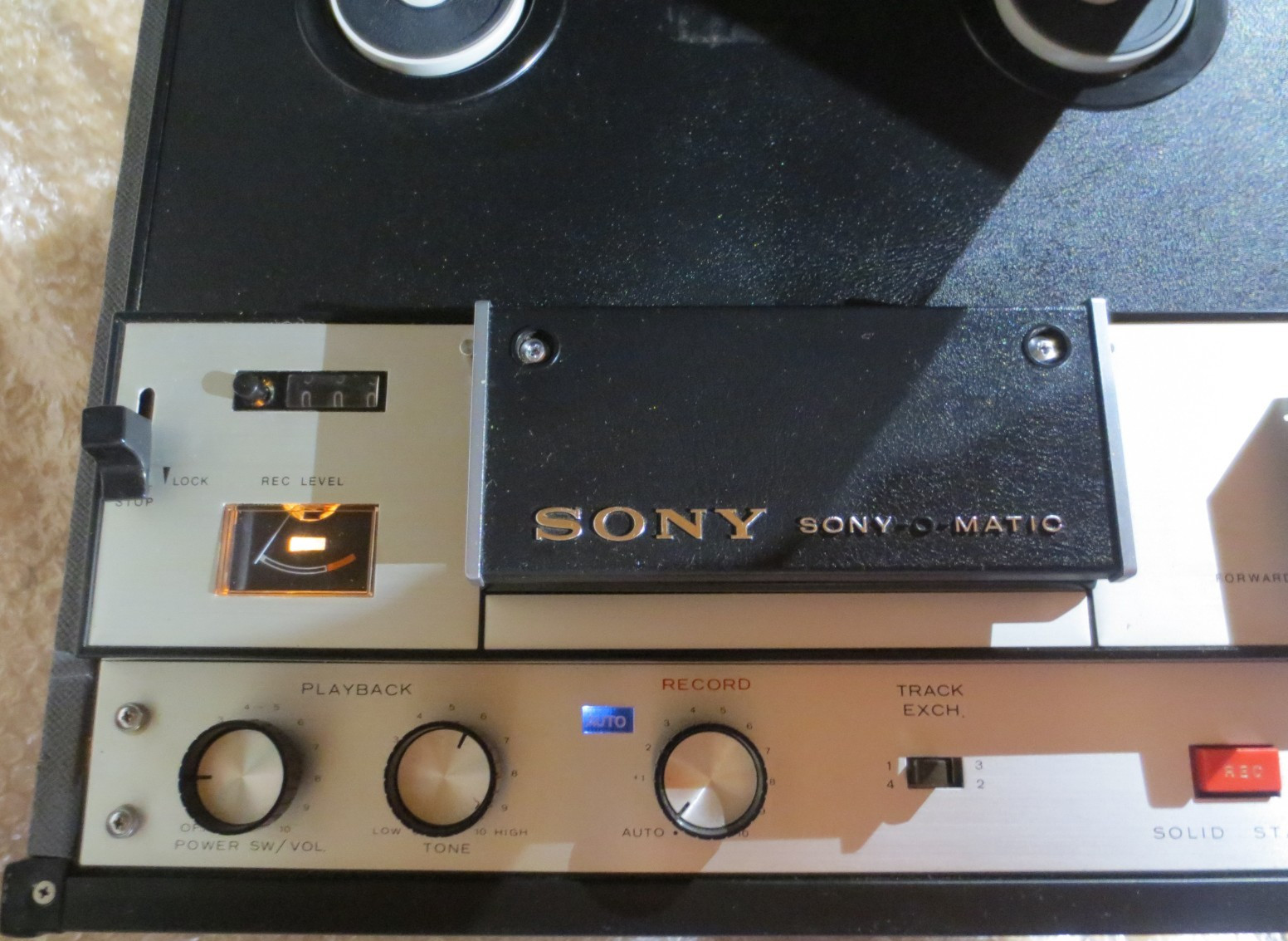 Sony TC-105A Sony-o-Matic Portable Reel-to-Reel Tapecorder