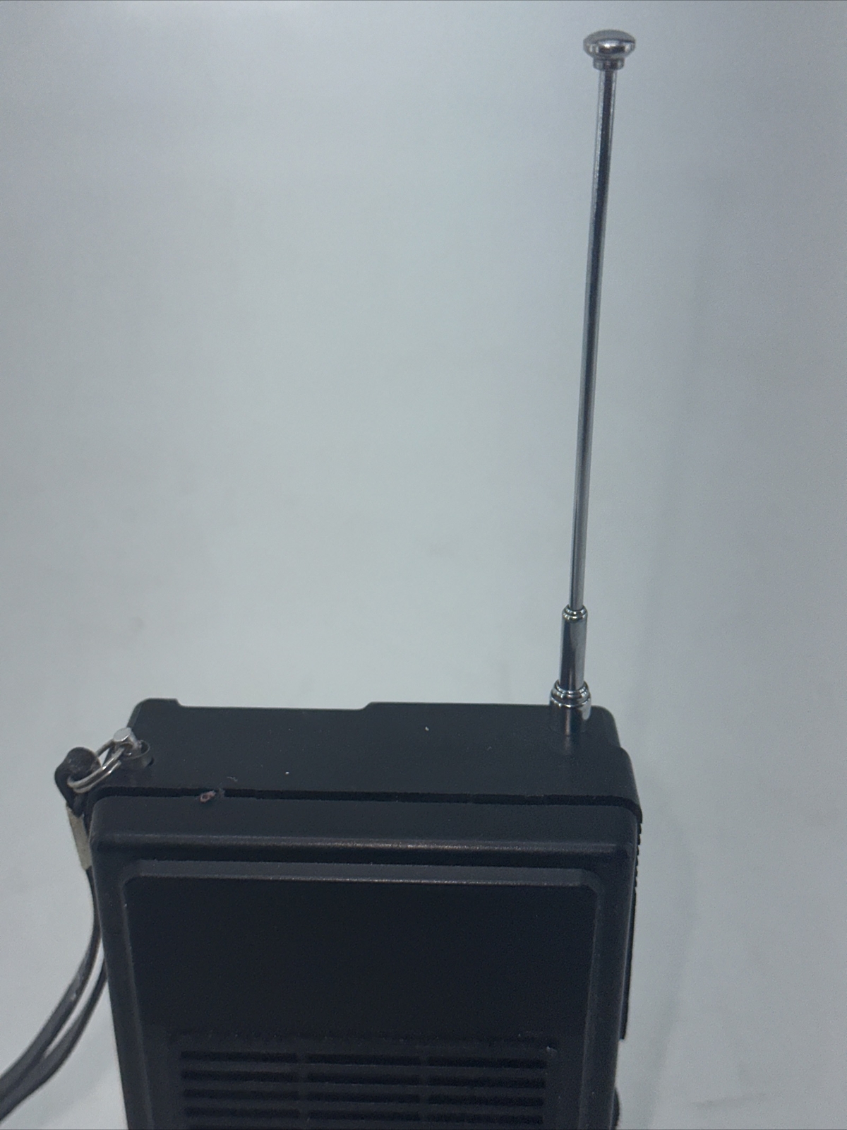 Vintage Gran Prix AM FM Pocket Radio Model PFM-88 – WORKS