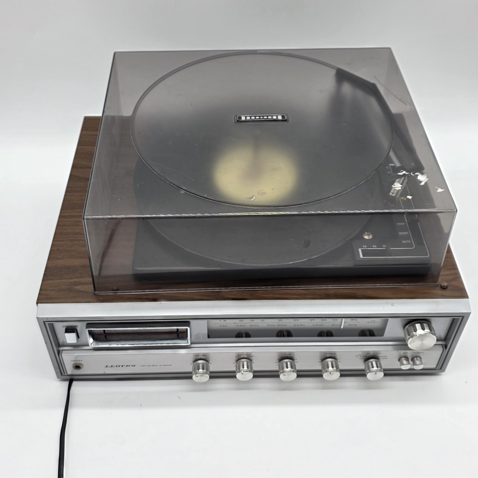 Vintage Lloyd’s Turntable Stereo System 8 Track AM/FM Receiver Parts Repair 132A