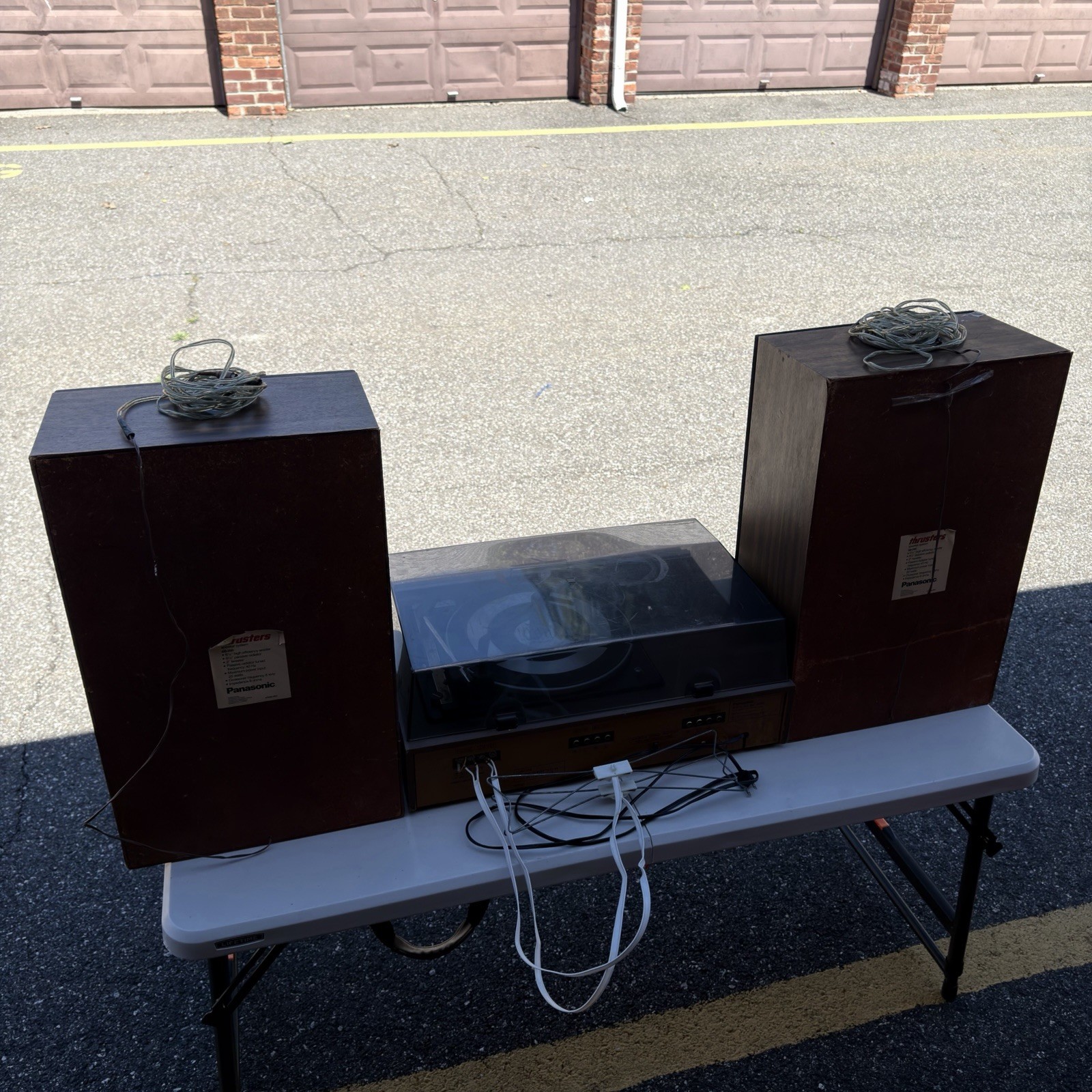 1970s Panasonic SE-2680 AM/FM Radio 8-Track Turntable Stereo System W/Speakers