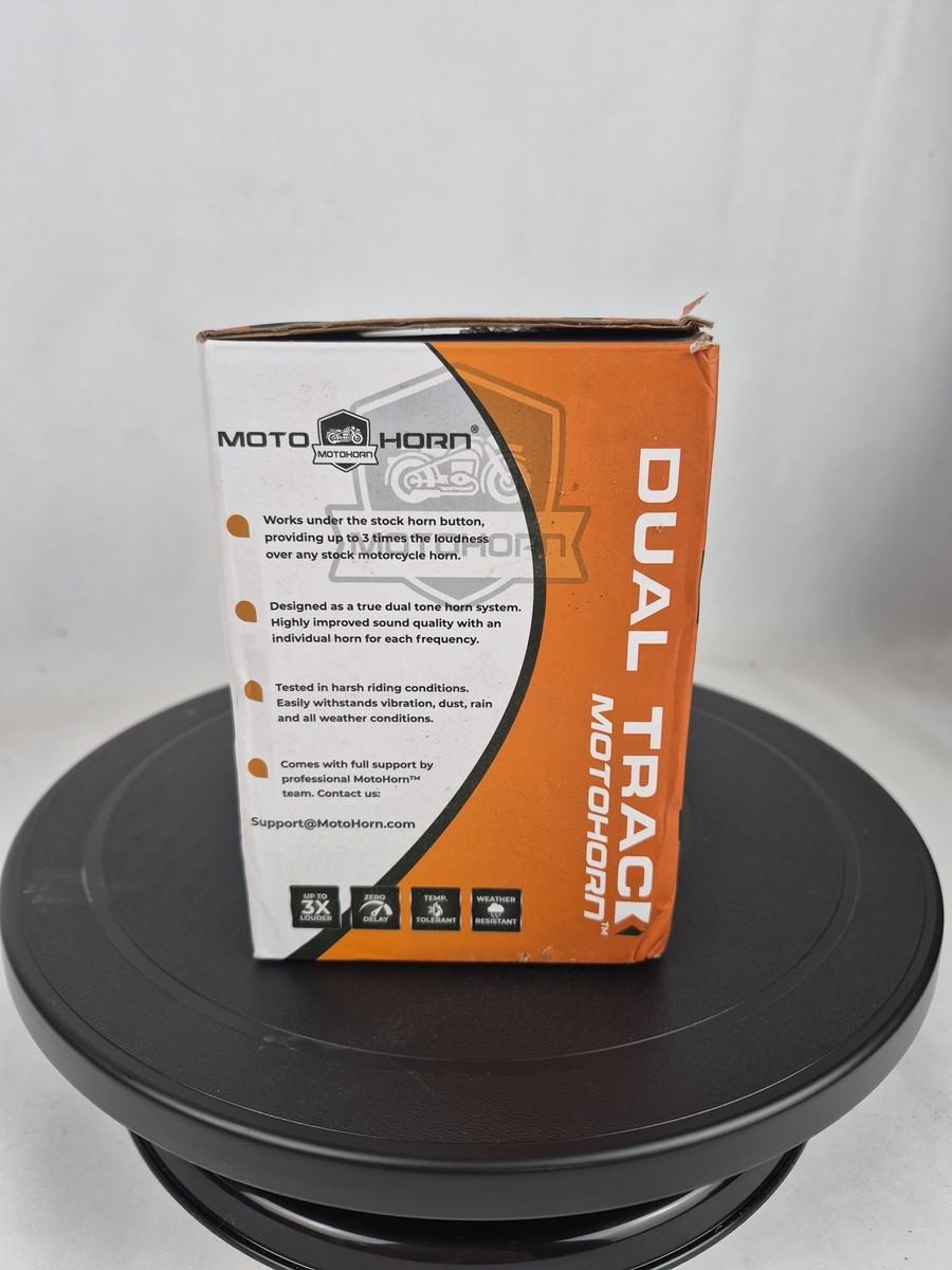 MotoHorn Dual Track Dual Horn System New in Box