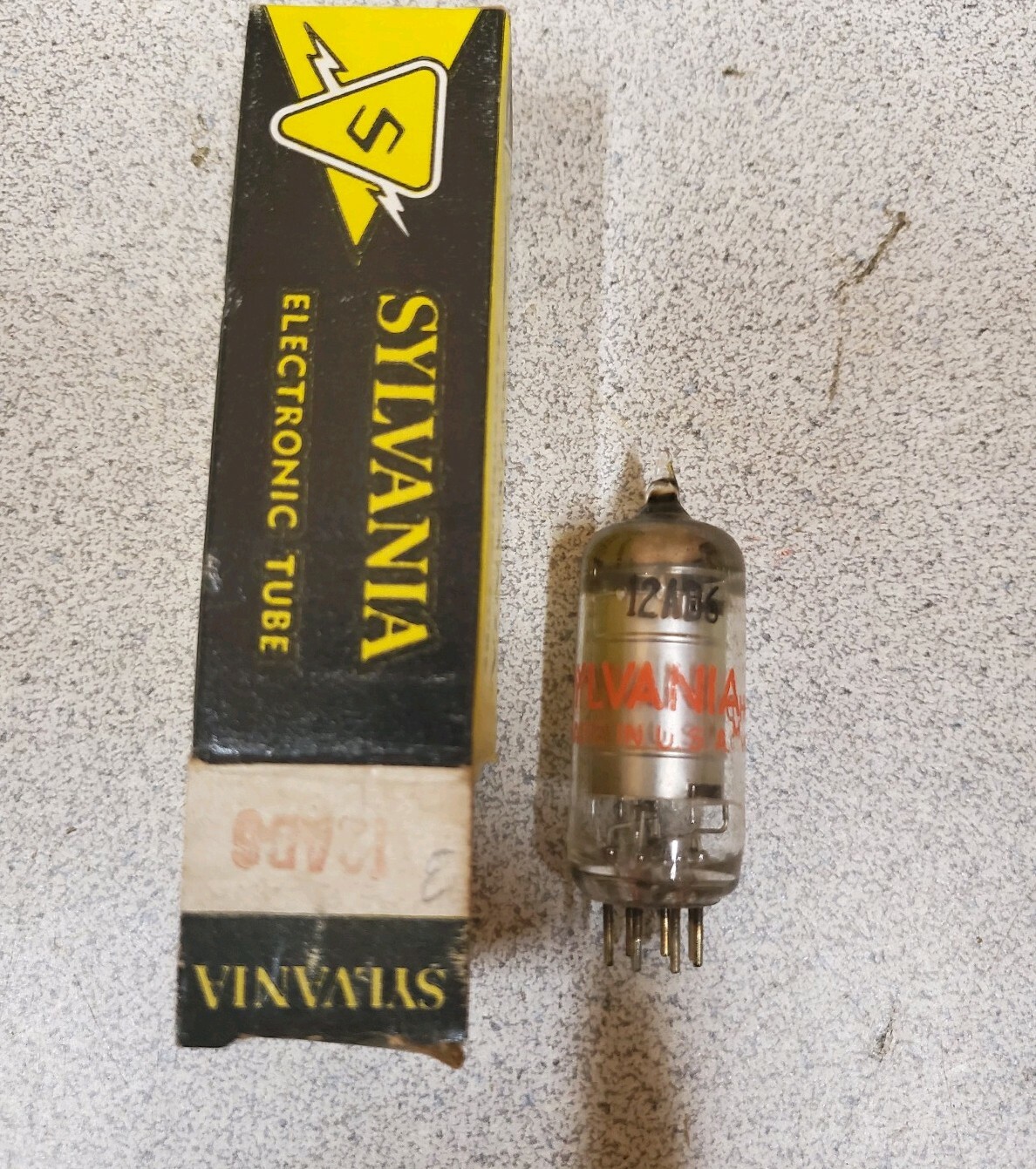 Vintage lot of 5 SYLVANIA Electronic Tubes,6S4A,6CN7,12AD6,6BK7B,6BH8, UNTESTED