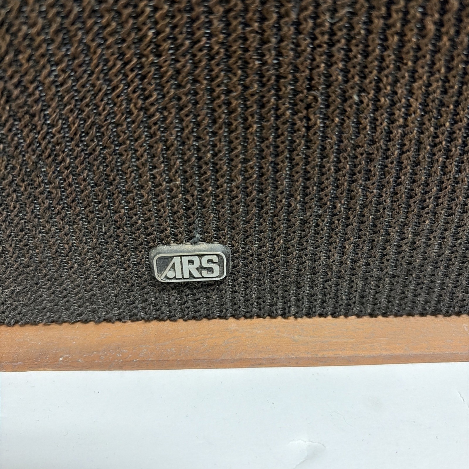 Vintage Acoustic Research Pair Of Bookcase speakers Wood Box 11x9x8