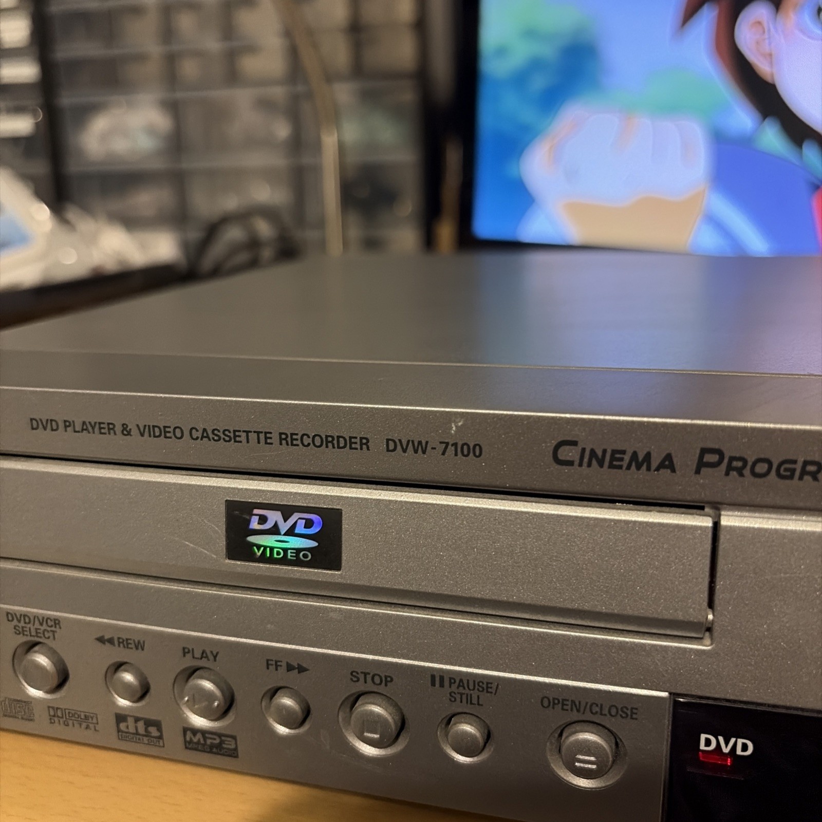 SANYO DVW-7100 VCR/DVD Combo Player 4-Head VHS & DVD Playback tested No Remote