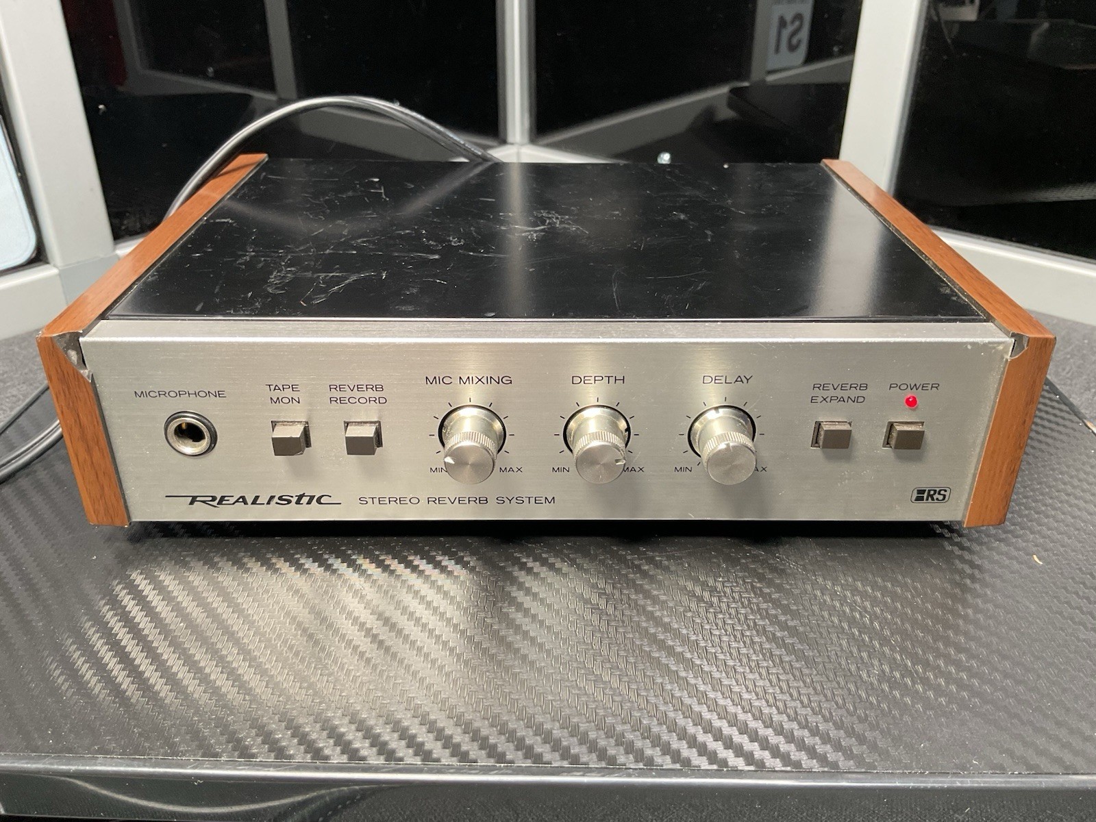 Realistic 42-2108 Retro Stereo Reverb System Vintage Mixing Mic 70’s Silver Face