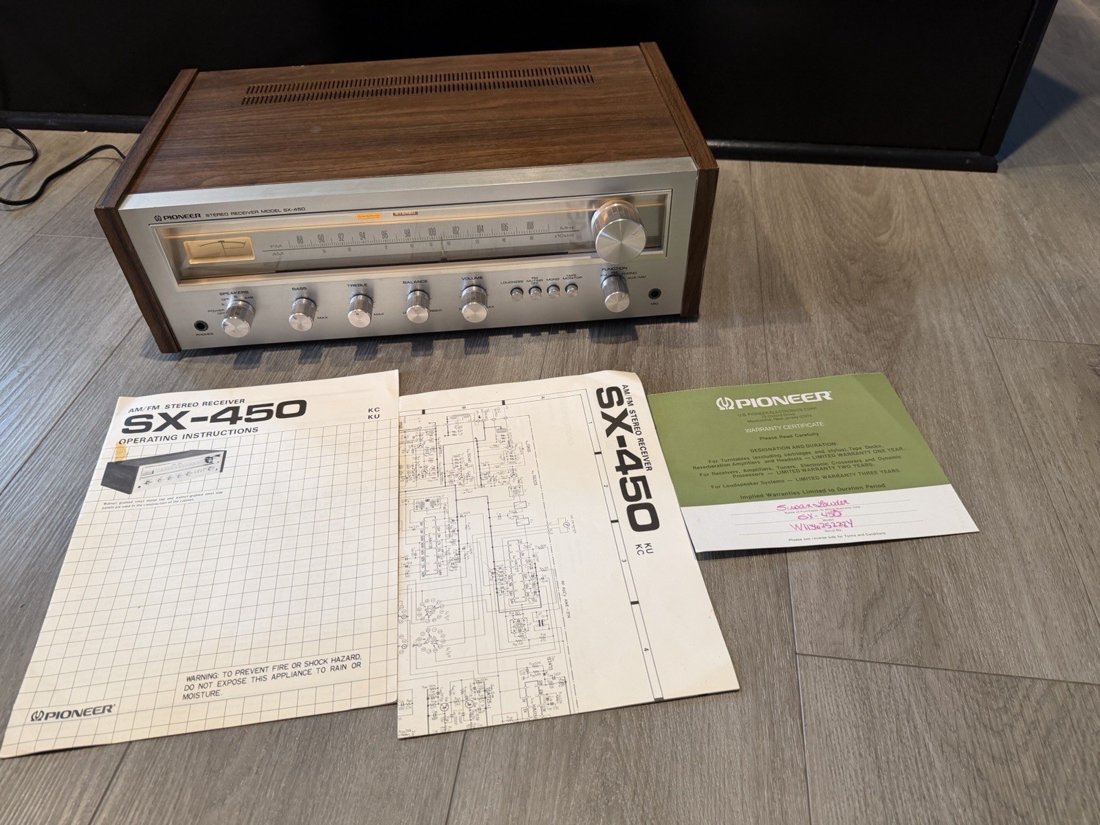 1976 1977 PIONEER SX-450 VINTAGE AM/FM STEREO RECEIVER-SERVICED-CLEANED TESTED