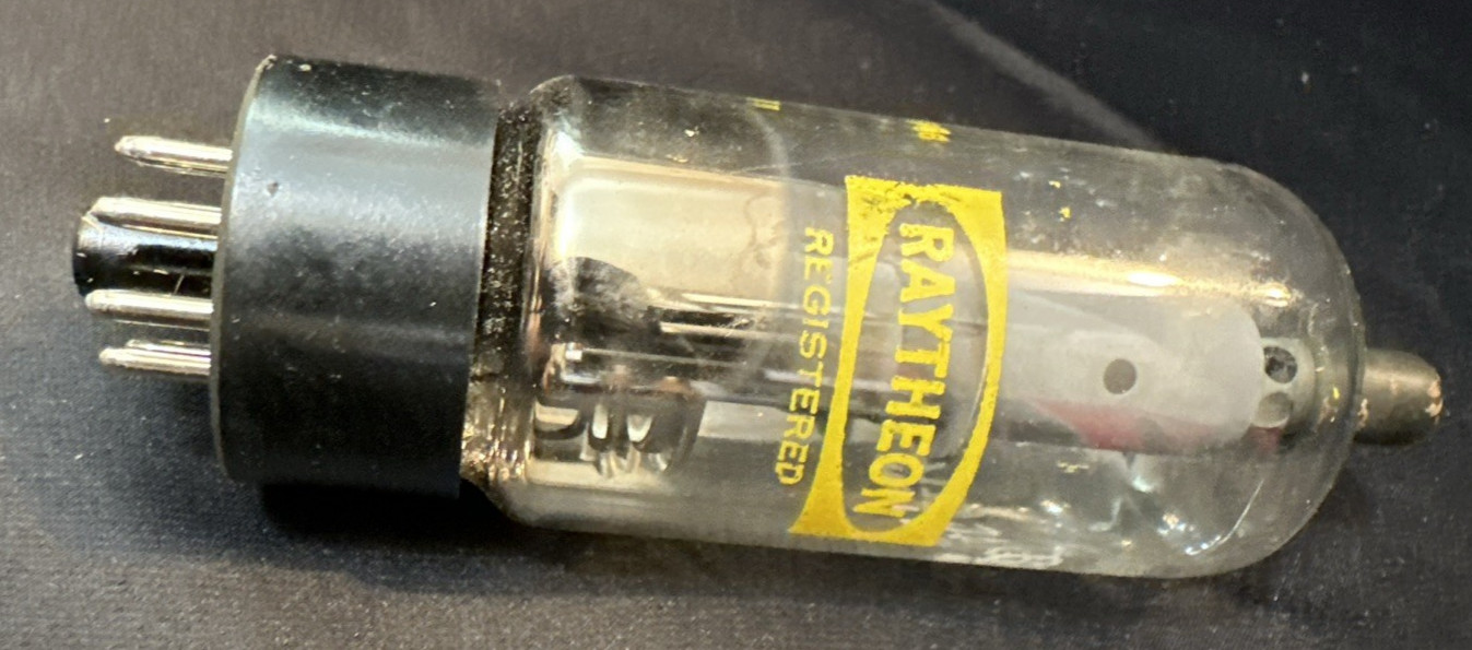 Vintage Raytheon 6BK4C/6EL4A Electronic Tubes Lot Of 3 NOS In Original Boxes