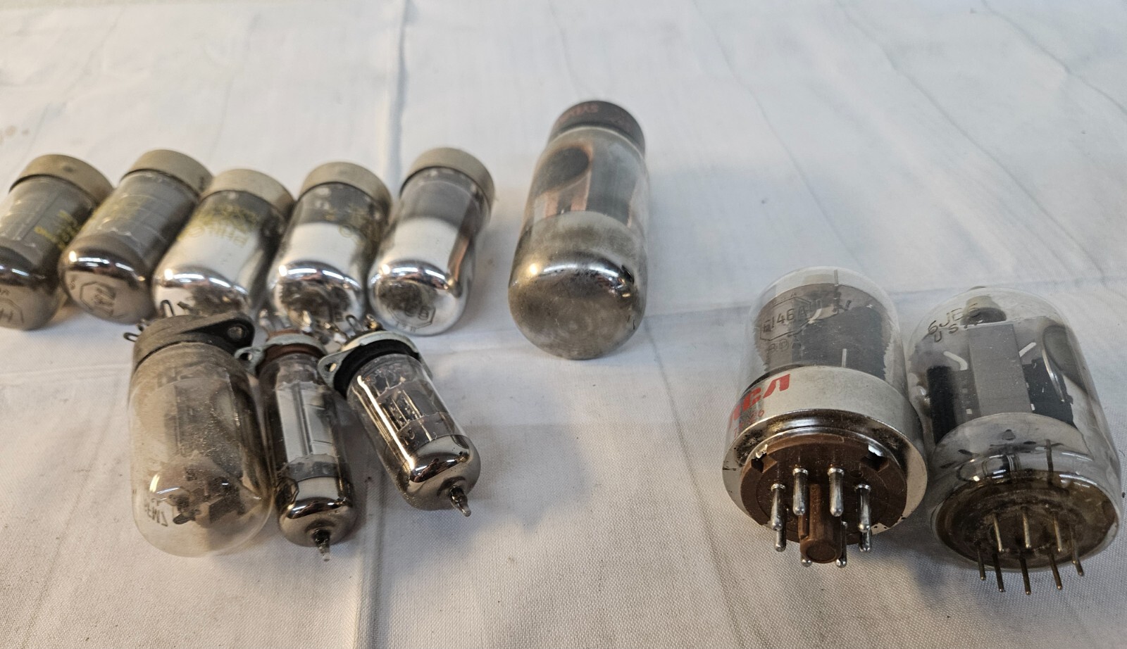 Lot of 11 Old Radio Vacuum Tubes UNTESTED UNKNOWN Condition