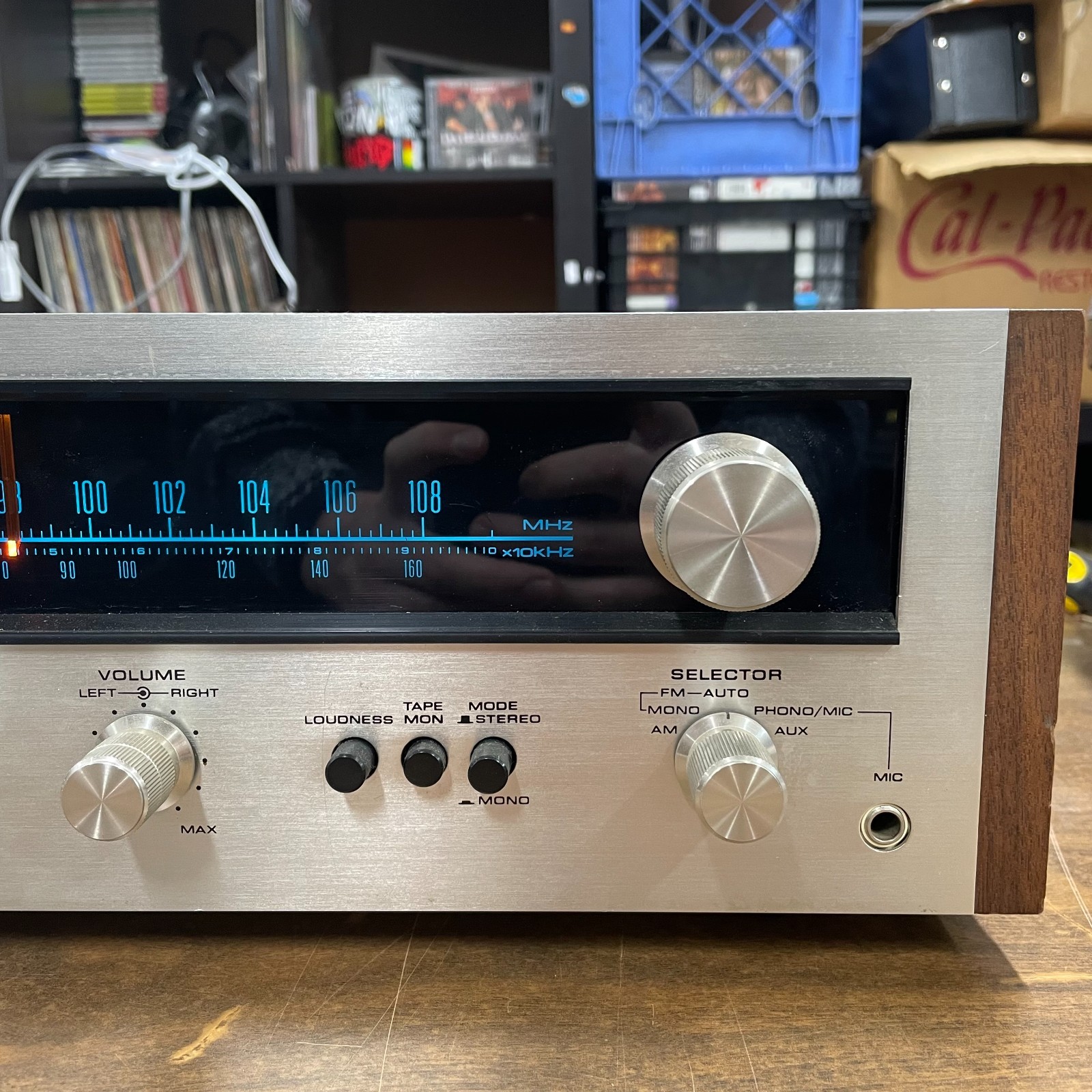 Pioneer SX-424 Stereo Receiver TESTED POWERS ON NO OUTPUT FOR PARTS/REPAIR
