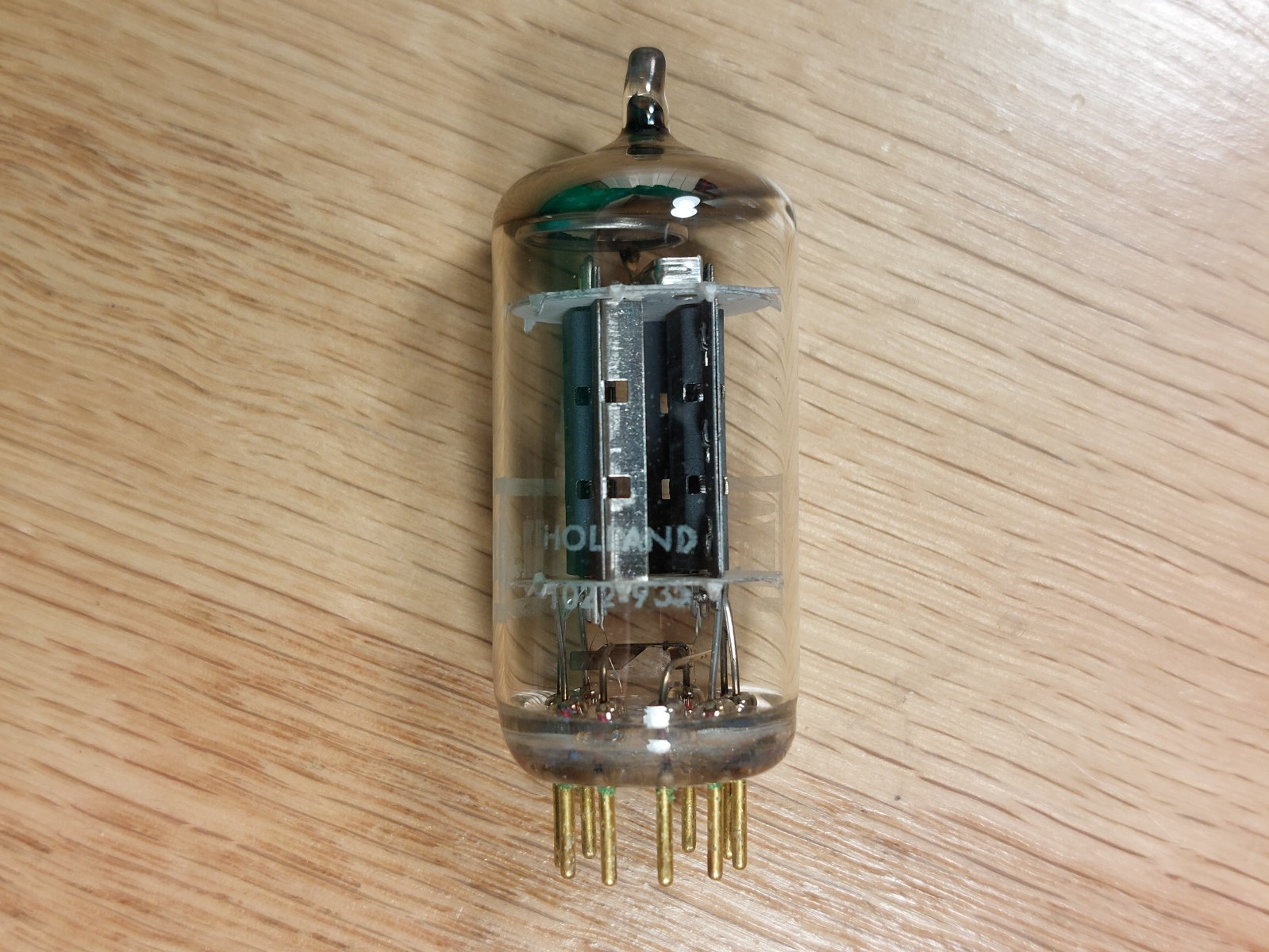 Single Telefunken (IEC Mullard lbl) 6211 Gold Pin NOS NIB Vacuum Tube