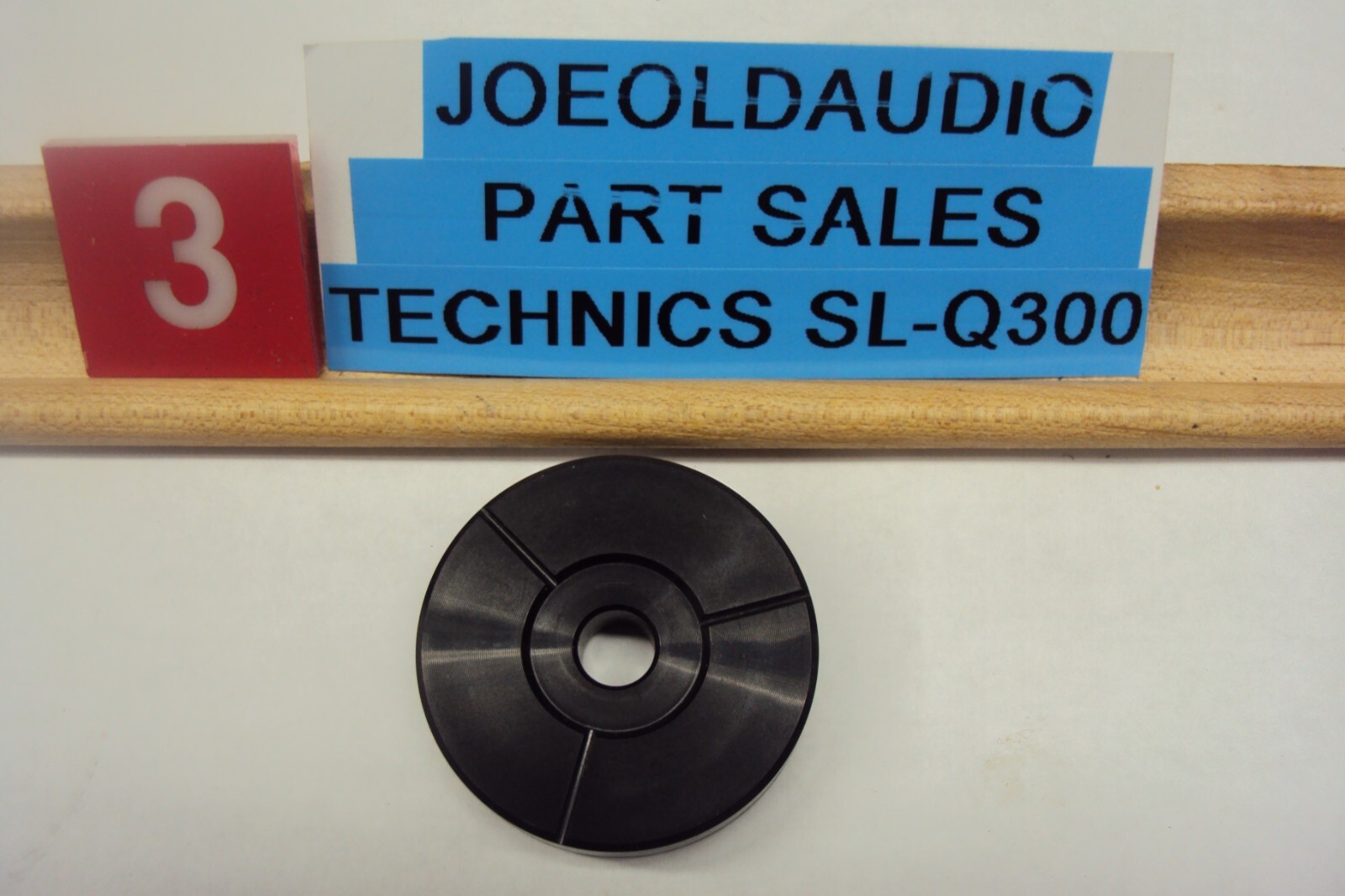 Technics SL-Q300,SL-350,SL-202, SLQD-33, SL-Q200, SL-Q300 45 RPM Record Adapter