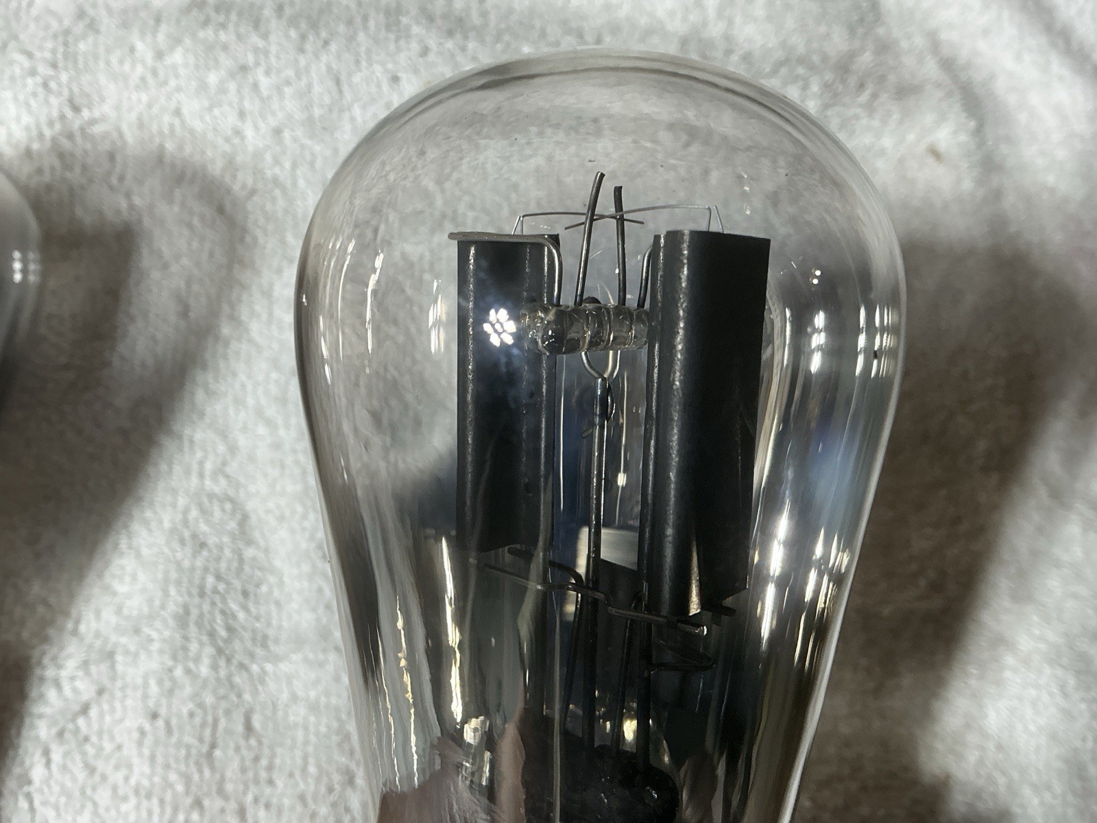 2 RCA Type 80 Globe Rectifier Tubes 80 UX-280 380 Engraved Base TV-7 TESTED