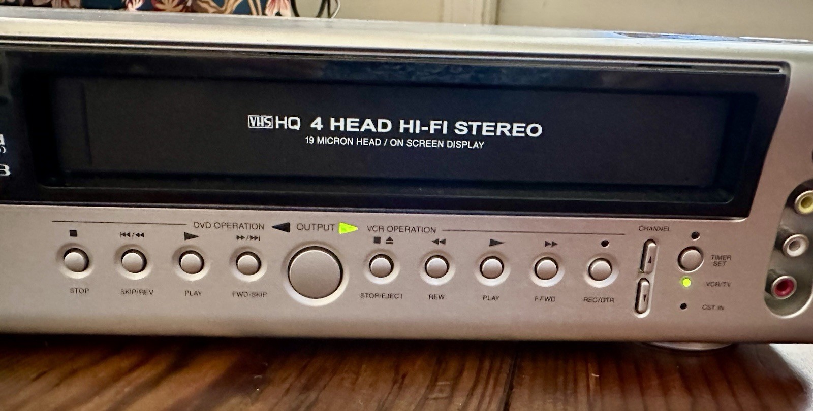Sylvania DVC850C DVD VCR Combo Player + Remote/Manual/Cables – TESTED WORKING